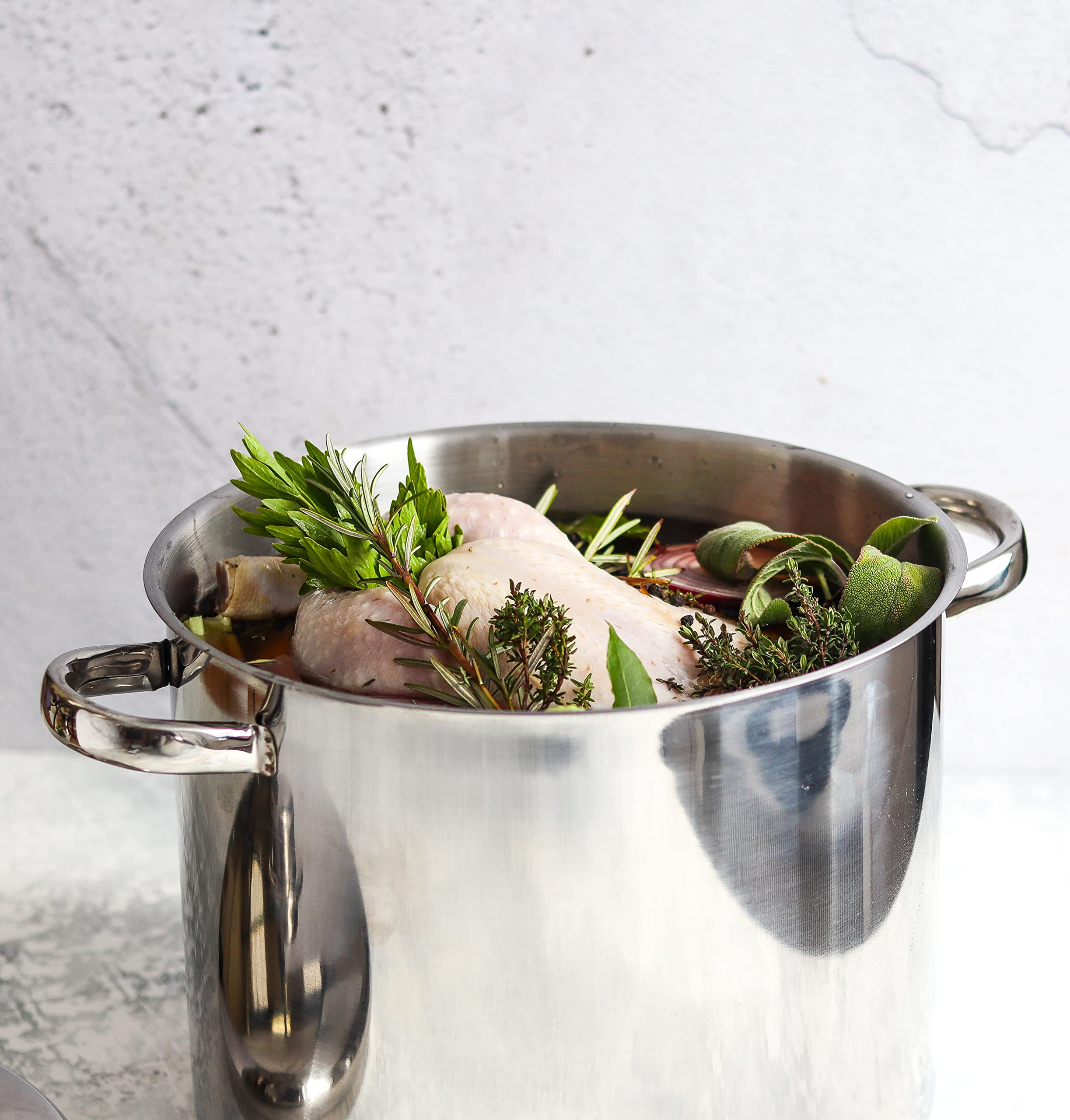 MasterClass 11L Stainless Steel Stock Pot with Lid - Induction-Safe, Silver - Perfect for Soups, Stews & Large Batch Cooking