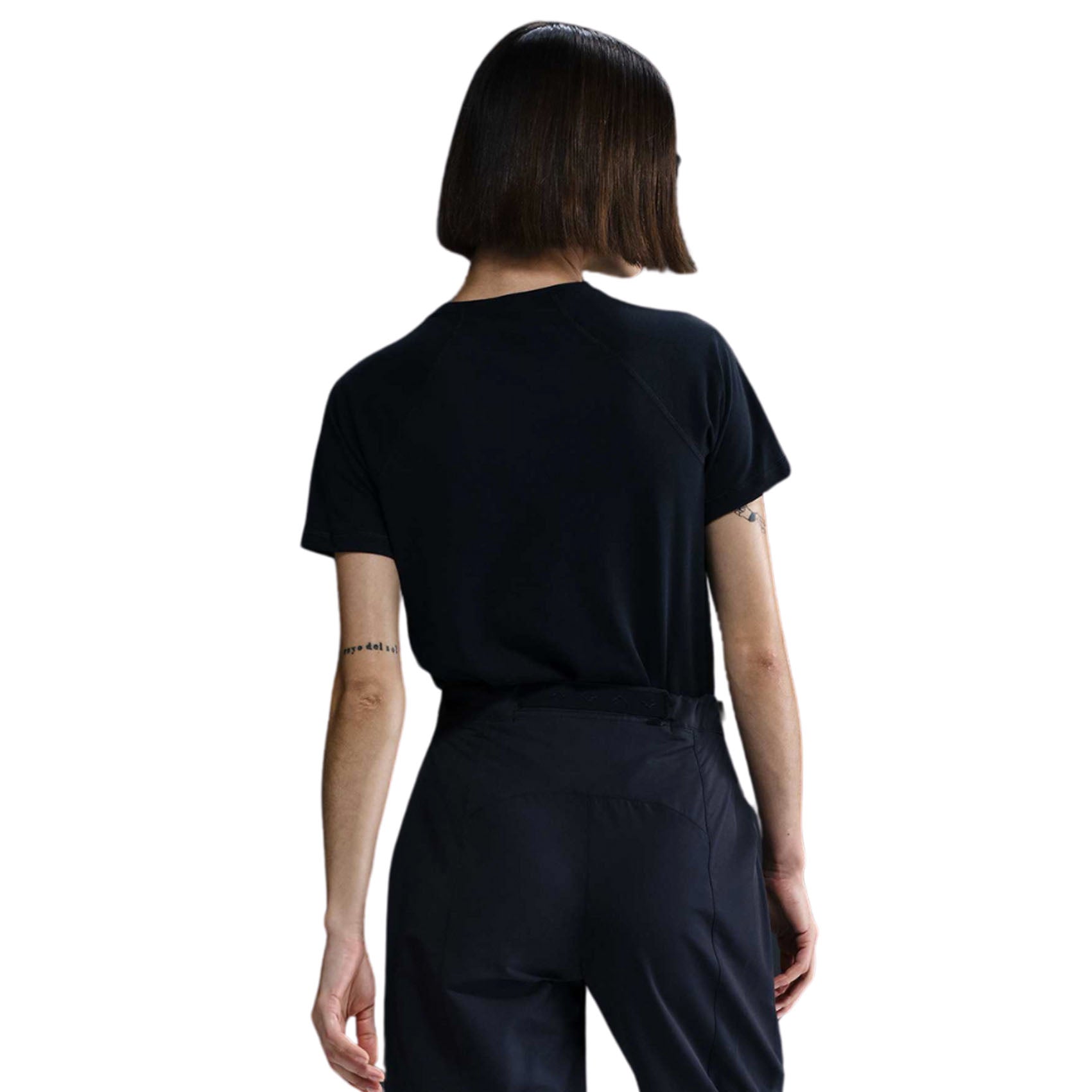 Nike Women's Dri-FIT Trail Running Short Sleeve Top - Moisture-Wicking & Breathable for Outdoor Hiking & Fitness Workouts