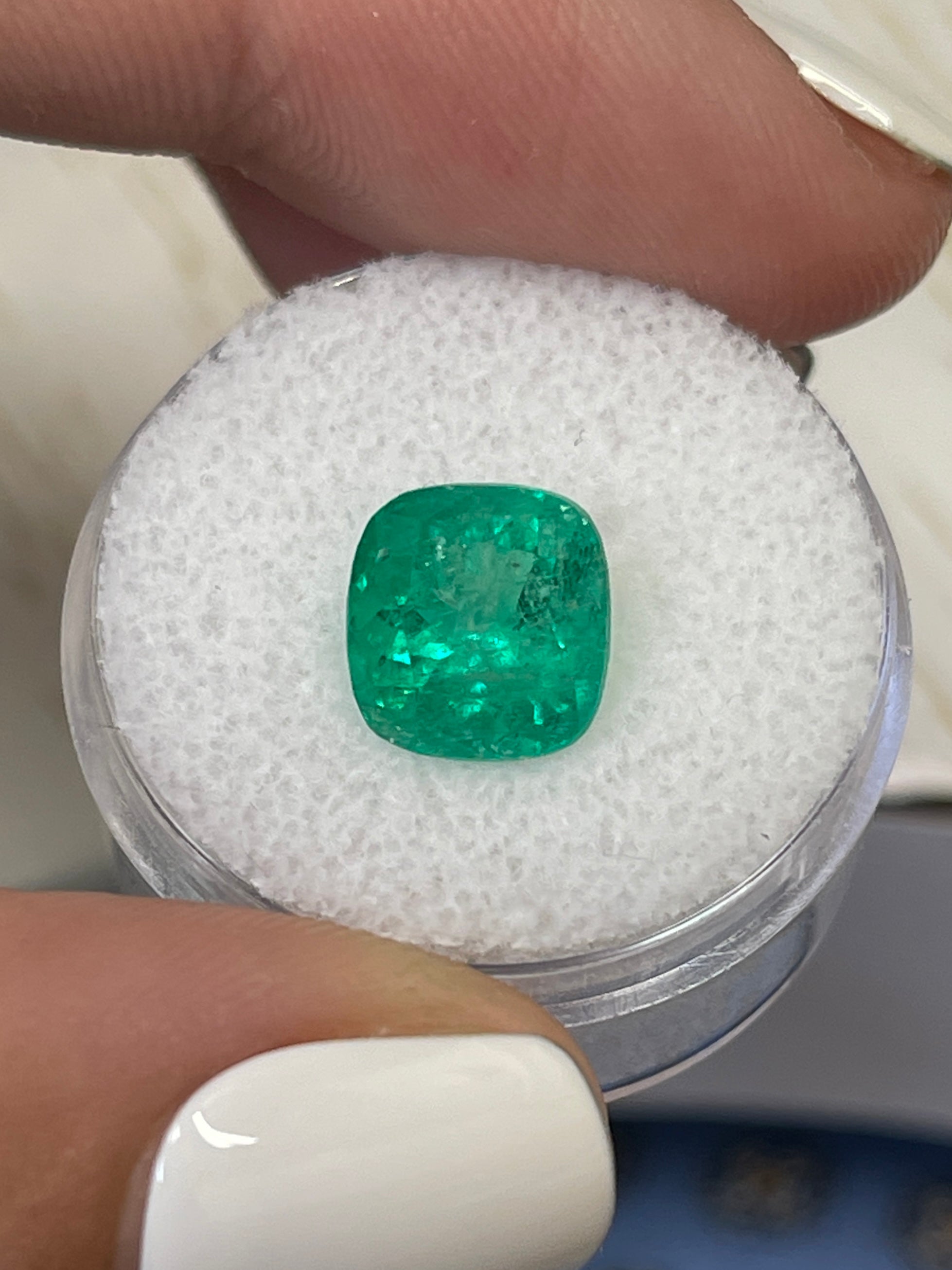 3.48 Carat 9.5x9mm Natural Colombian Emerald Loose Gemstone - Cushion Cut Earthy Green Color for Jewelry Making, Engagement Rings & Collector's Pieces