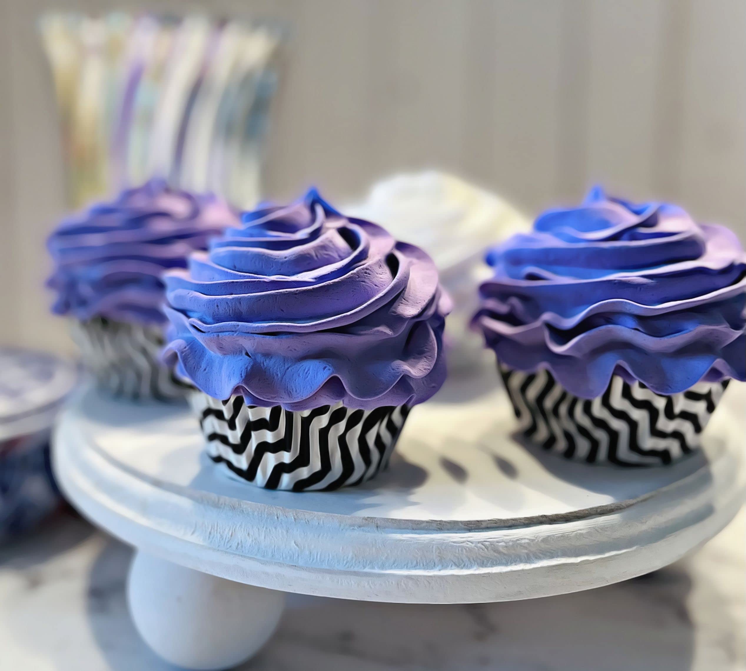 Artificial Fake Cupcakes & Cake Decorations - Set of 3 Lavender Purple Faux Cakes for Display - Home & Kitchen Decor, Party, Wedding, Dessert Table Centerpiece - Realistic Fake Food for Cake Plates & Dessert Displays