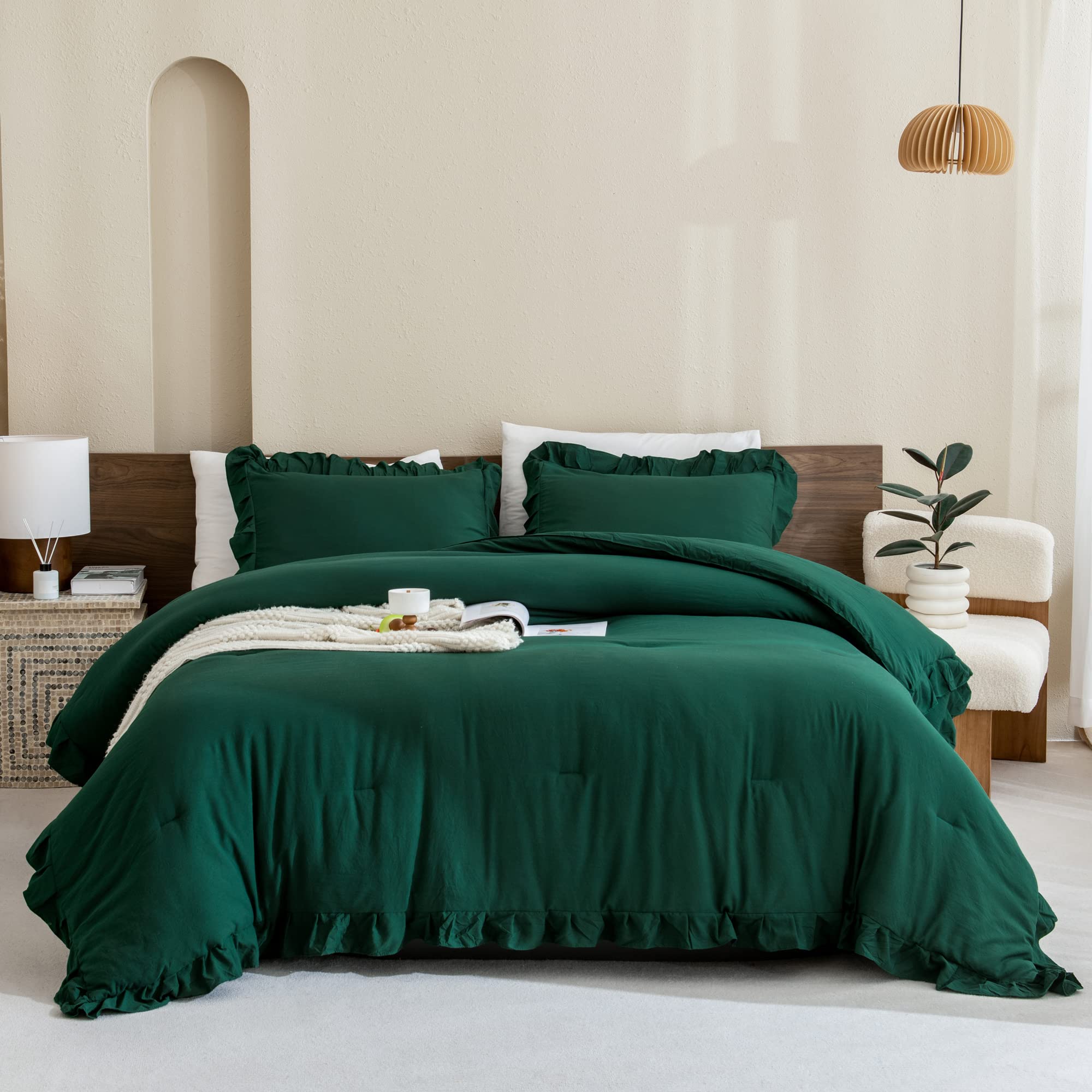 Dark Emerald Green Comforter Set Queen - 3 Piece Solid Ruffle Farmhouse Bedding | Lightweight Soft Ruffled Comforter for All Seasons | Perfect for Guest Rooms, Master Bedrooms & Cozy Farmhouse Decor