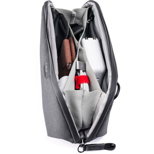 Peak Design Tech Pouch - Compact Organizer for Electronics Accessories - Perfect for Travel, Office & Everyday Carry (Black)