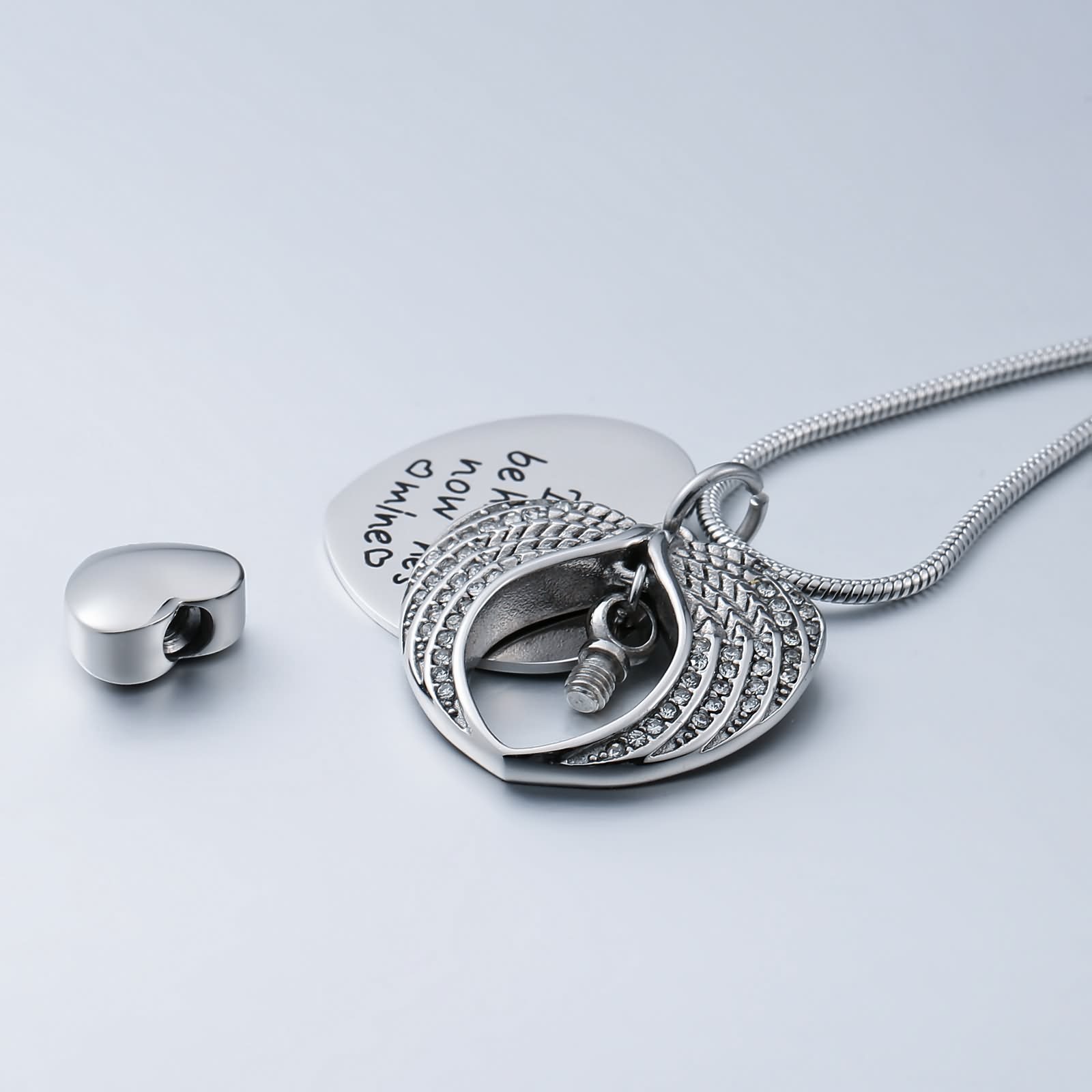 Beydodo Personalized Heart Cremation Urn Necklace - Memorial Jewelry for Ashes, Always in My Heart Keepsake with Funnel Kit - Perfect Sympathy Gift for Loved Ones | Wearable Memorial for Funeral, Remembrance & Everyday Comfort