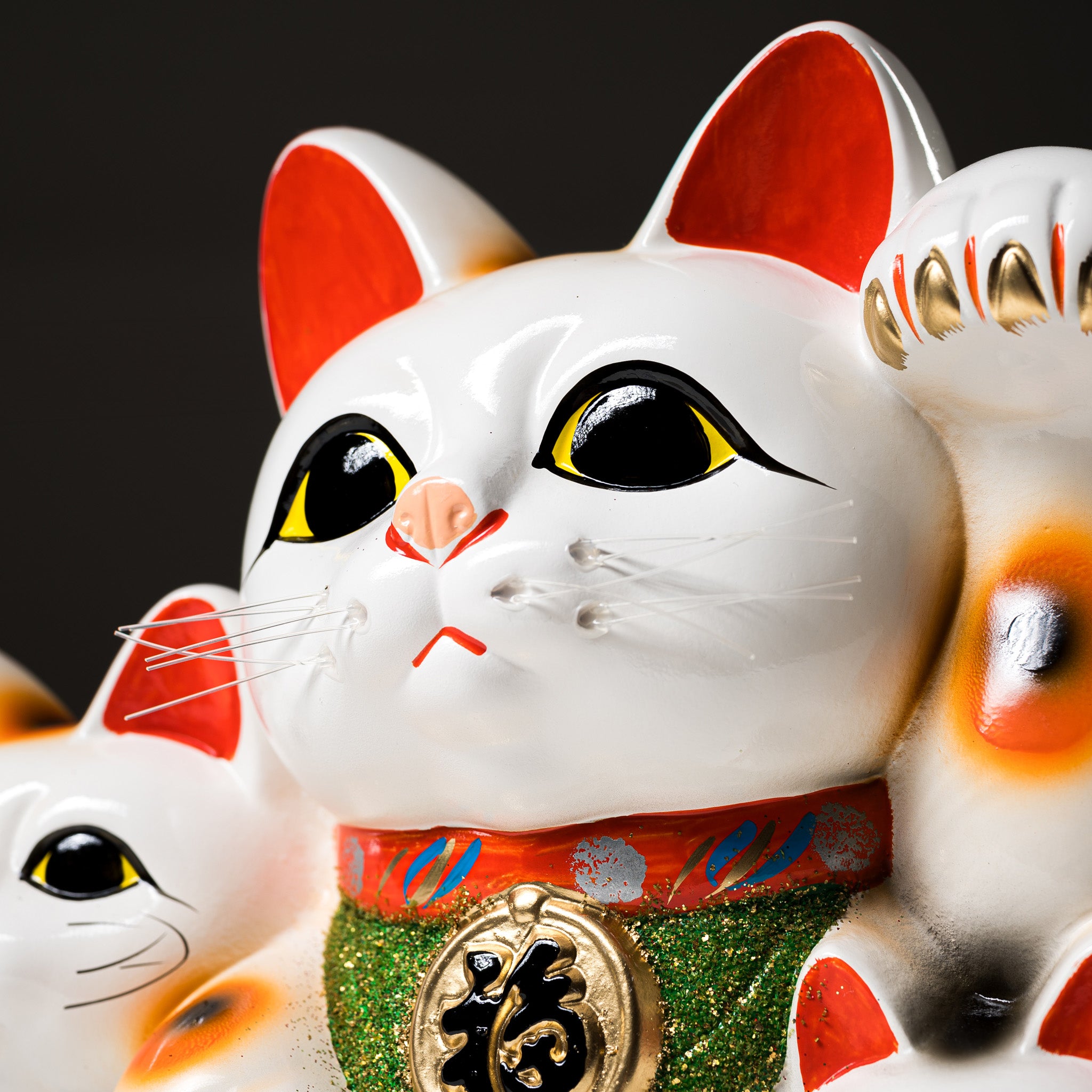 Tokonome Ware Lucky Cat Ornament Trio - Japanese Maneki Neko Figurine Set for Home & Office Decor, Good Fortune Gift for Housewarming, Business Success & Wealth Attraction