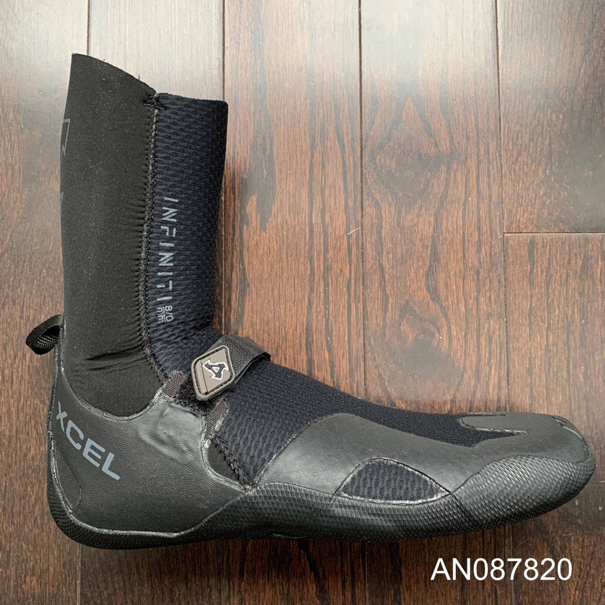 XCEL Infiniti 8mm Round Toe Booties - Comfortable & Durable Women's Winter Boots for Snow, Ice & Cold Weather Protection