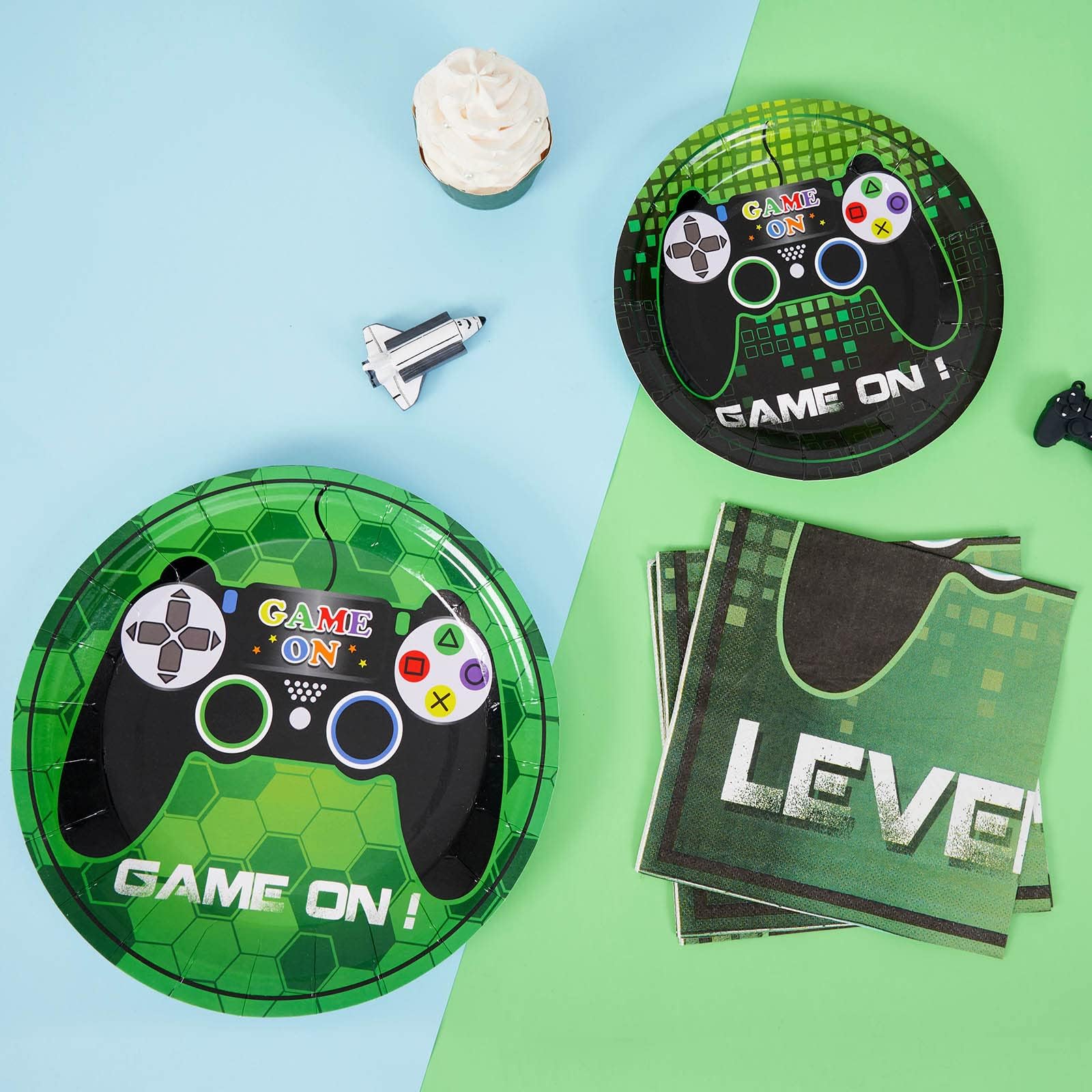 WERNNSAI Video Game Party Supplies Kit - 48-Piece Gaming Themed Dinner Plates, Dessert Plates & Napkins for Boys, Kids & Game Lovers - Perfect for Birthday Parties, Baby Showers & Game Nights (Serves 16 Guests)