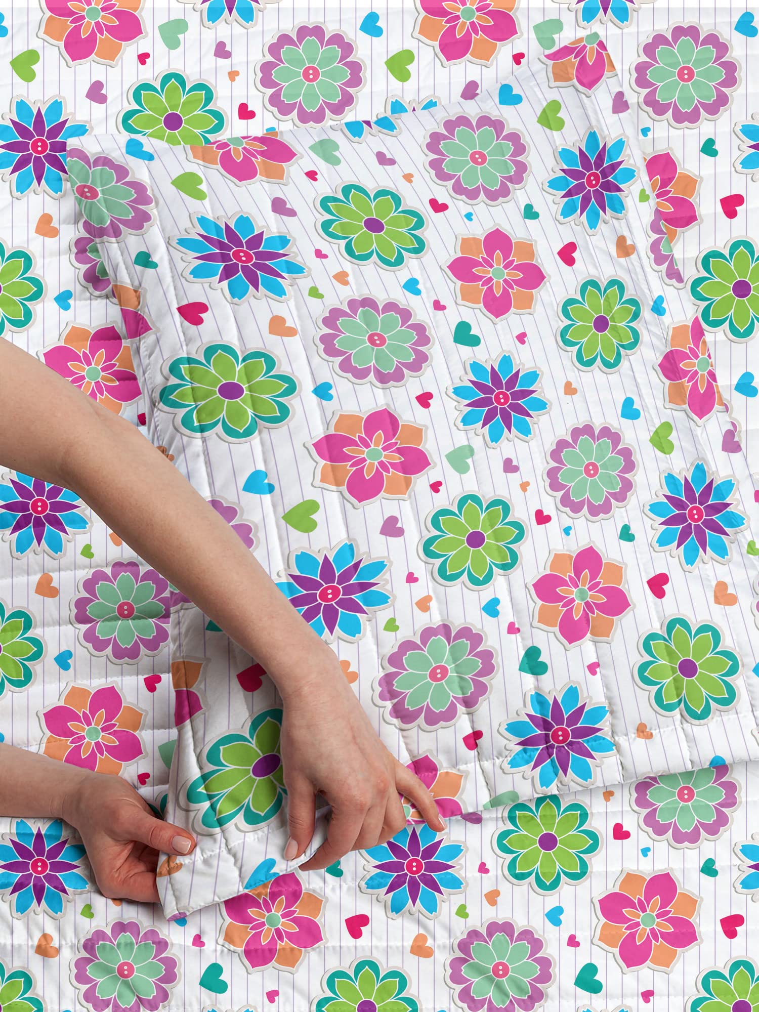 Ambesonne Retro Microfiber Bedspread Set - Vibrant Chamomile Flowers & Hearts Design, Soft King Size Bedding with Pillow Shams & Comforter | Perfect for Bohemian Bedroom Decor, Guest Room Makeover, and Cozy Home Styling