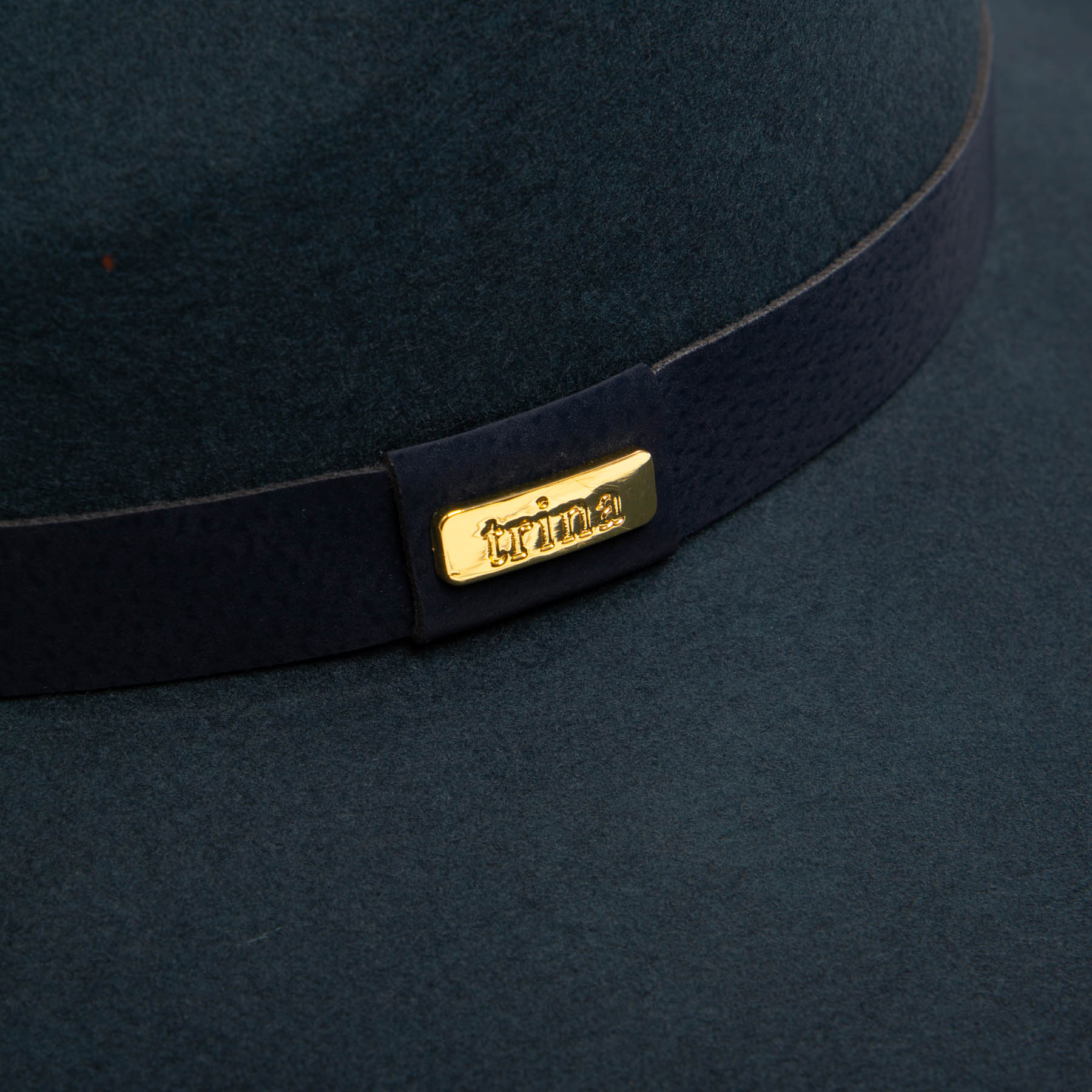 Trina Turk Felix Packable Fedora Hat (TTT1013) - Stylish & Foldable for Travel, Beach & Outdoor Adventures