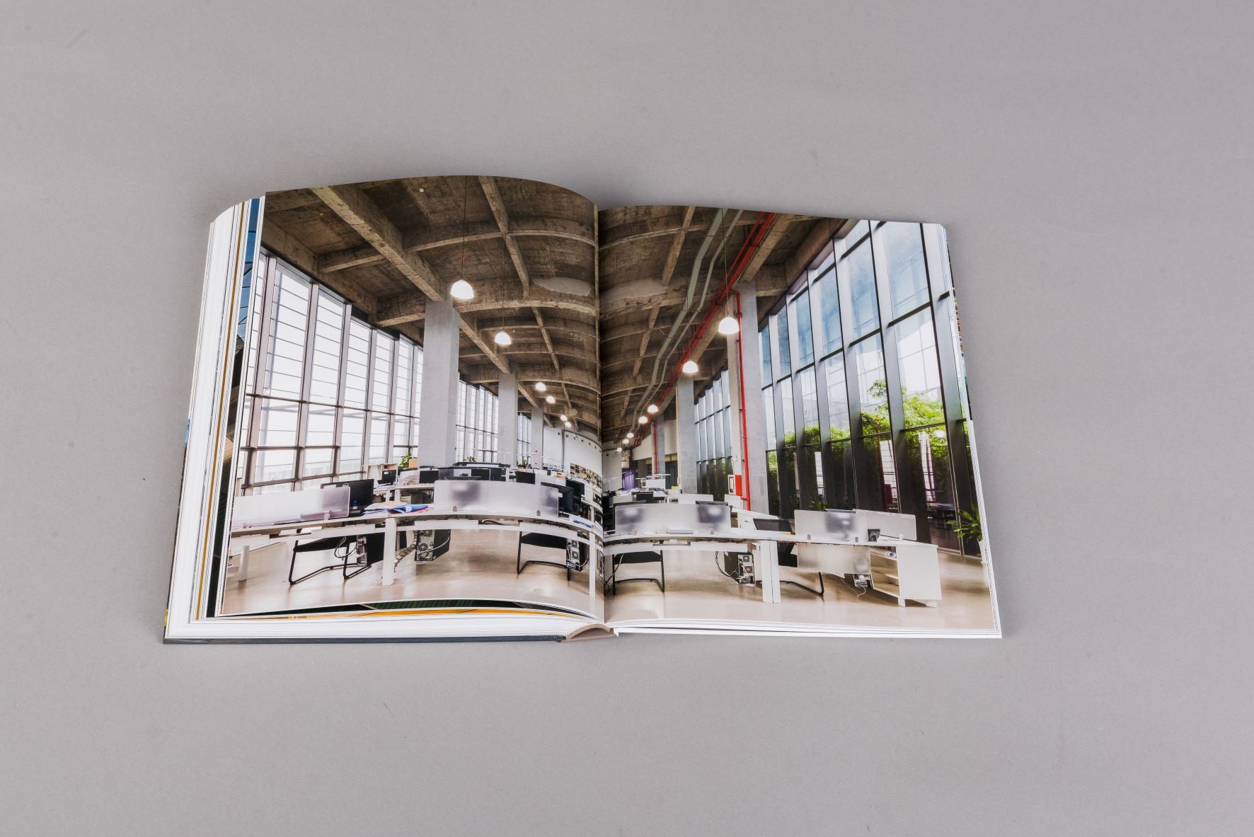 Artron Art Center: Urbanus (Masterpiece Series) - Premium Art Book for Collectors & Design Enthusiasts | Perfect for Home Decor, Office Display & Gift Giving