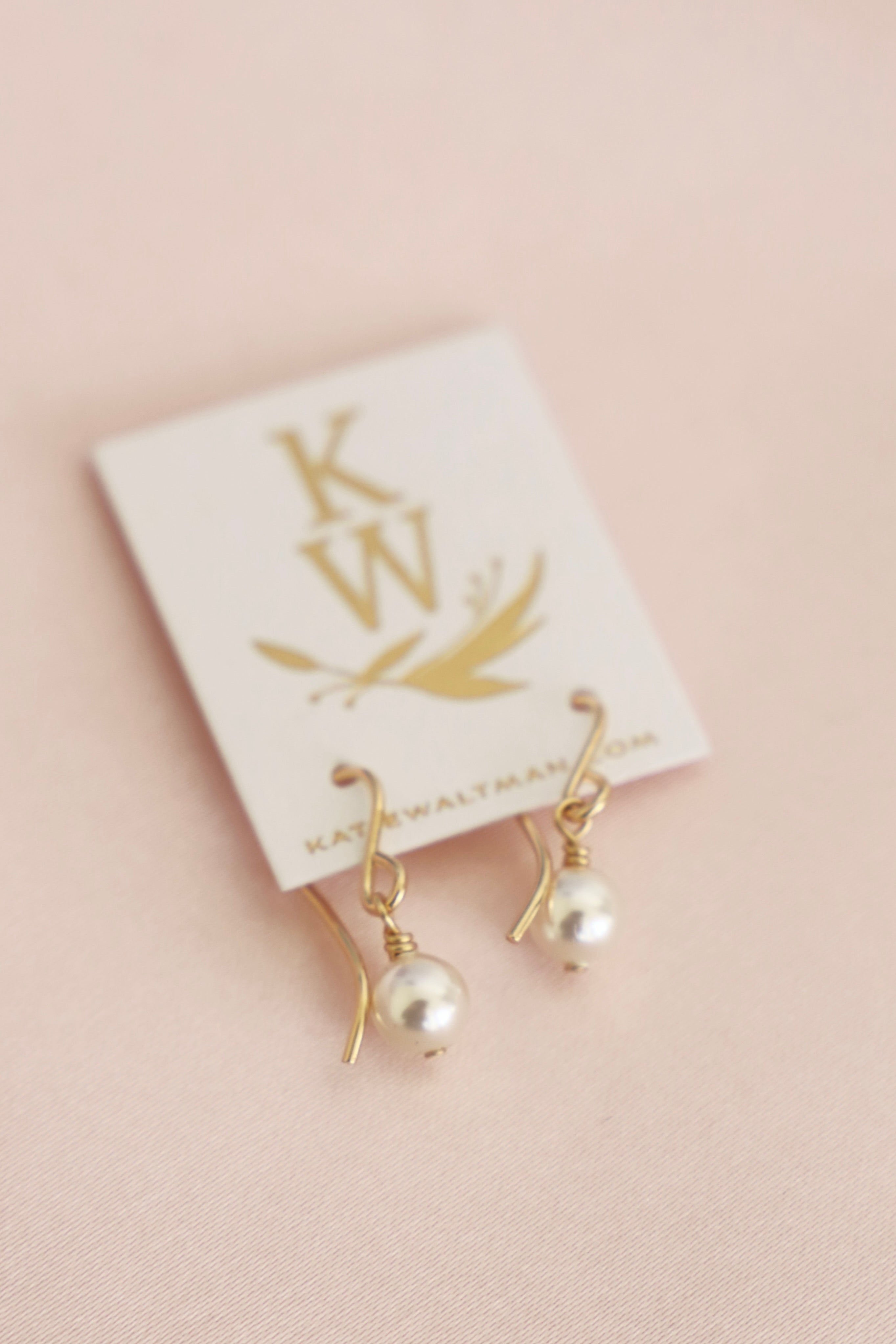 Mini Pearl Earrings - Elegant Stud Earrings for Women, Hypoallergenic & Lightweight - Perfect for Weddings, Parties & Everyday Wear