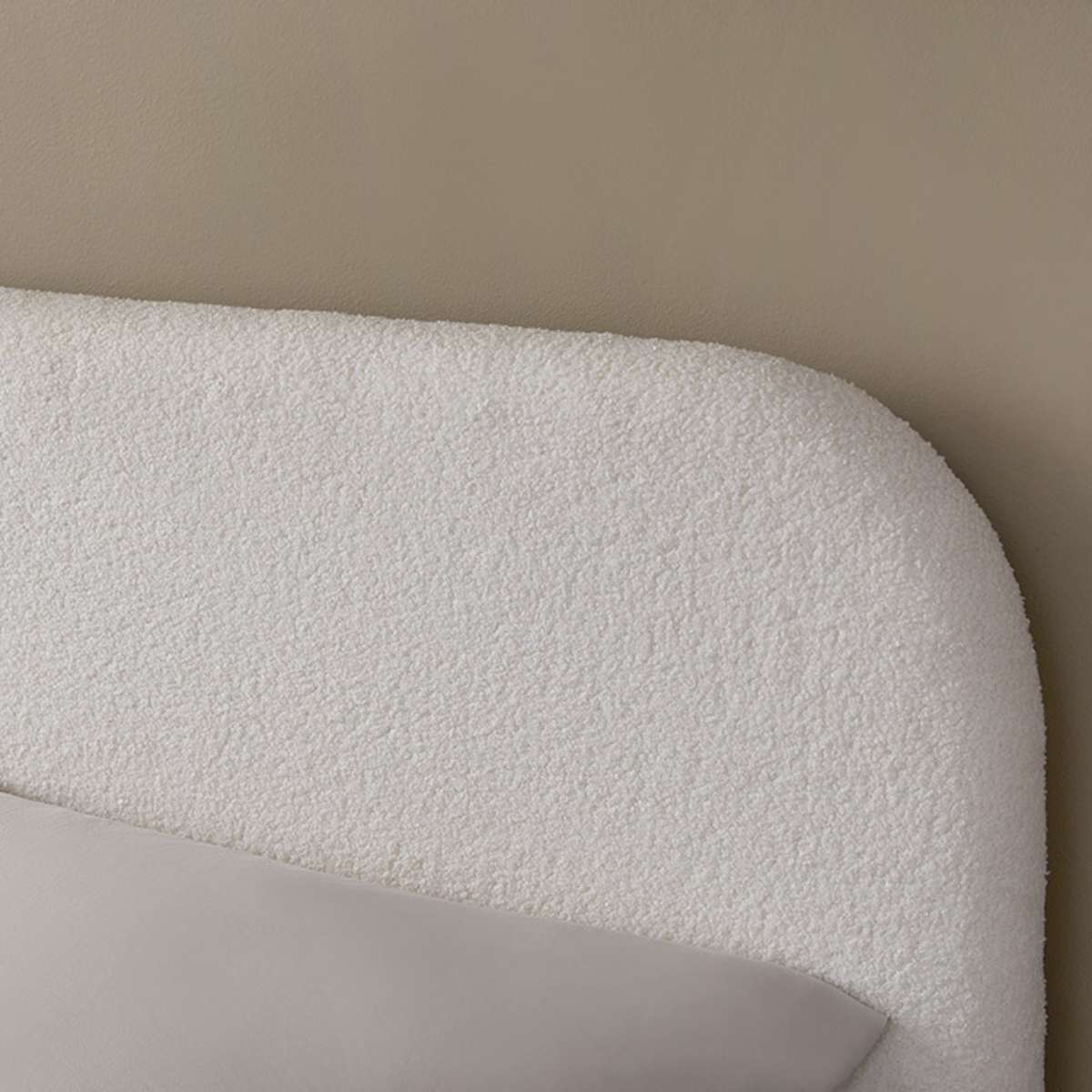 Riley Boucle Upholstered Queen Bed Frame - Cream Velvet Fabric Headboard - Modern Luxury Bedroom Furniture for Master Bed, Guest Room, or Apartment