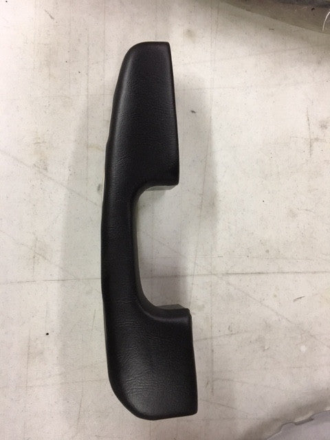 Alfa Romeo GTV Left Side Door Arm Rest - Replacement Interior Car Accessory for Comfort & Style - Perfect for Long Drives & Daily Commutes
