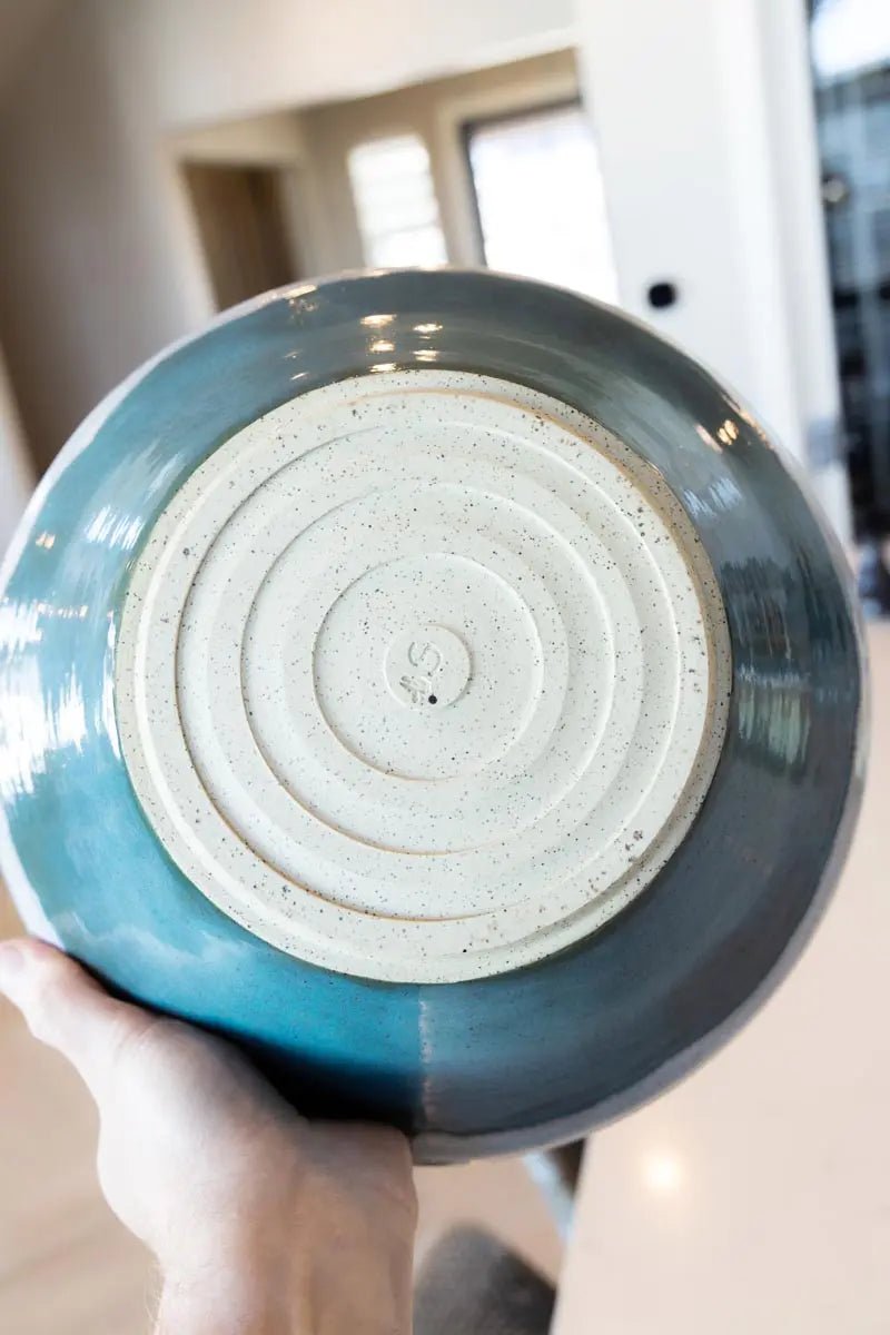 XL Speckled Stoneware Serving Bowl - Iced Dark Teal & White - Perfect for Salads, Pasta, Soup & Entertaining - Durable & Stylish Dinnerware for Home & Restaurant Use