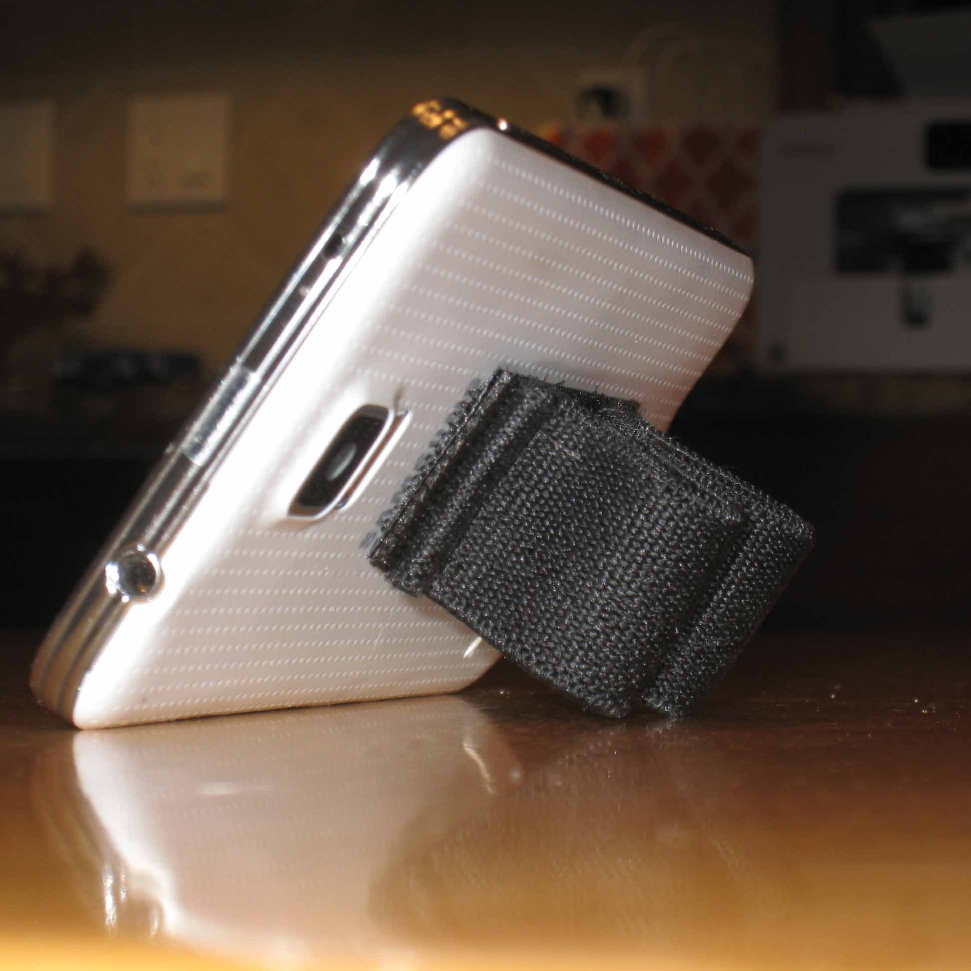 2-Loop Phone Grip Holder - Small & Compact - Black - Perfect for One-Handed Use While Driving, Shopping, or Taking Selfies