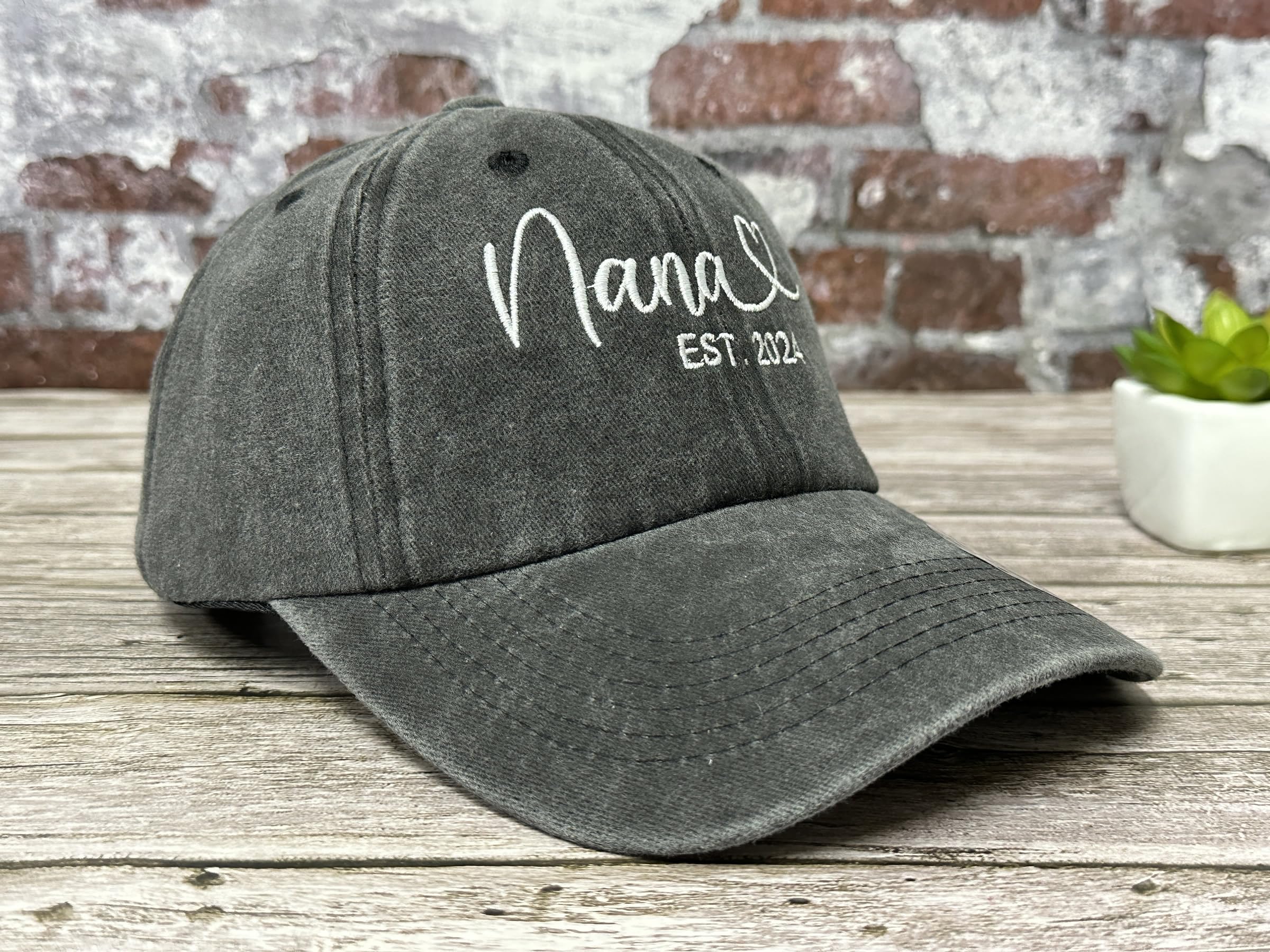 Stylish Embroidered Baseball Caps for Women & Men - Trendy Dad Hats for Mom, Grandma, Grandpa, Aunt & Nana - Perfect for Outdoor Activities, Sports & Casual Wear