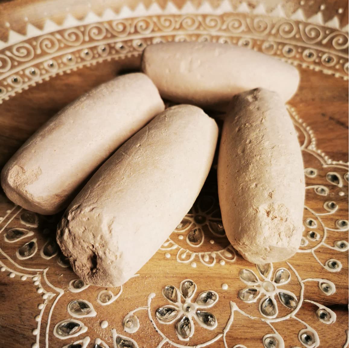 **PURE Efun African White Chalk - Natural Nzu Clay for Cooking, Traditional Ceremonies & Skincare (Whole Piece) - Perfect for Cultural Rituals, DIY Crafts & Healthy Living**