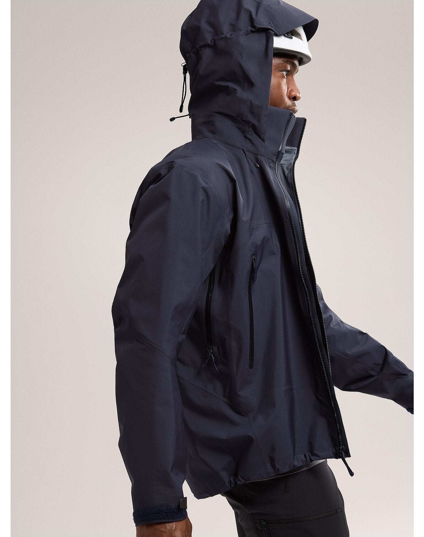 Men's Beta AR Jacket - Lightweight Waterproof Hiking & Outdoor Adventure Shell - Perfect for Climbing, Skiing & Travel