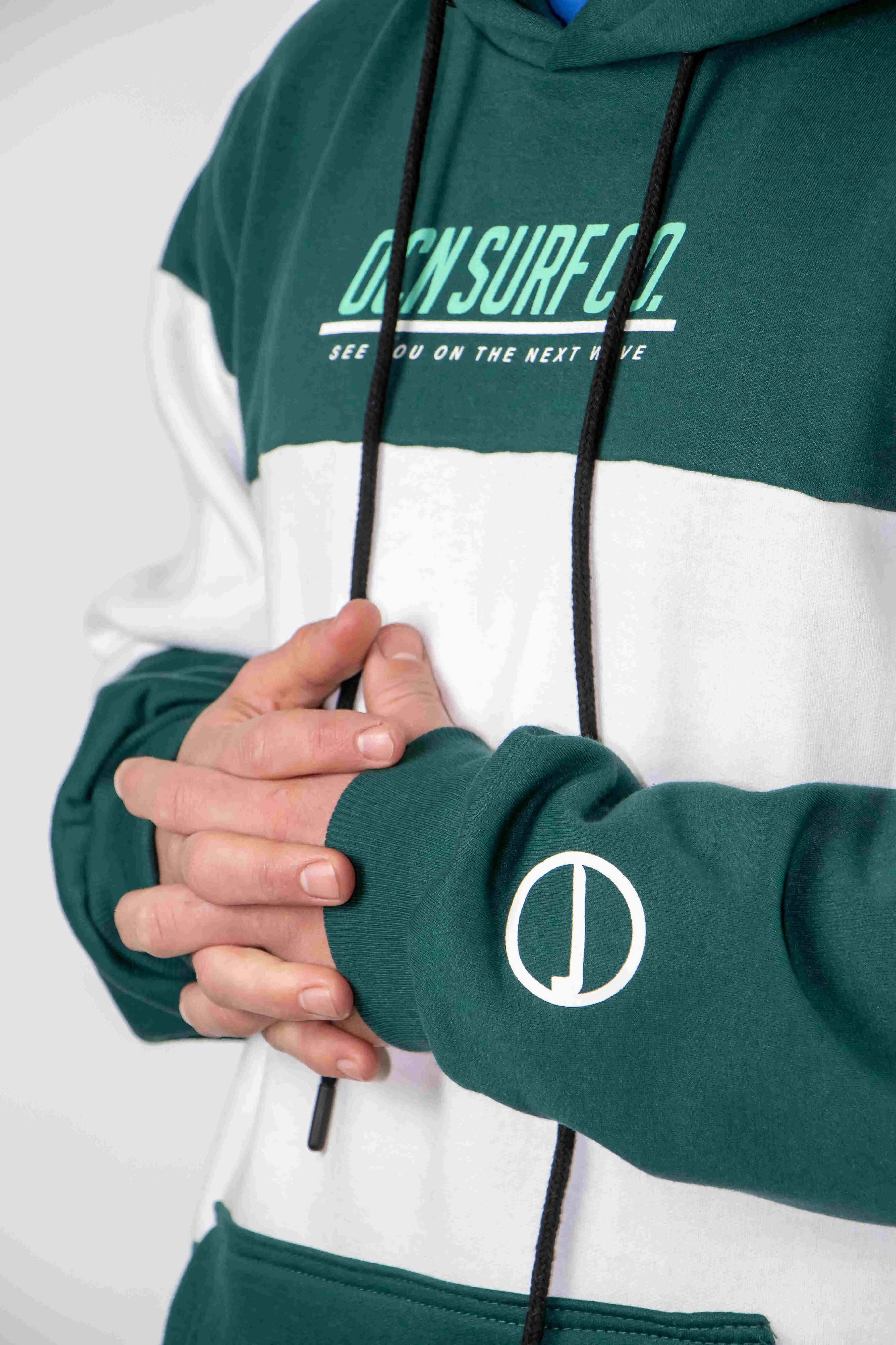Ocn H Denali Jungle White Hoodie - Men's & Women's Casual Pullover Sweatshirt for Outdoor Adventures & Streetwear Fashion