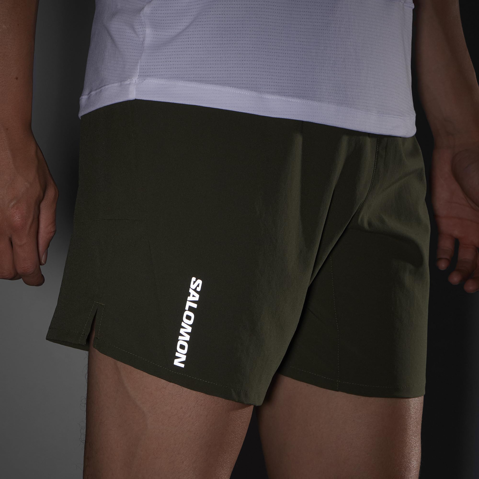 Salomon Men's Running Shorts - Lightweight, Quick-Dry & Breathable for Outdoor Workouts, Hiking & Gym Training