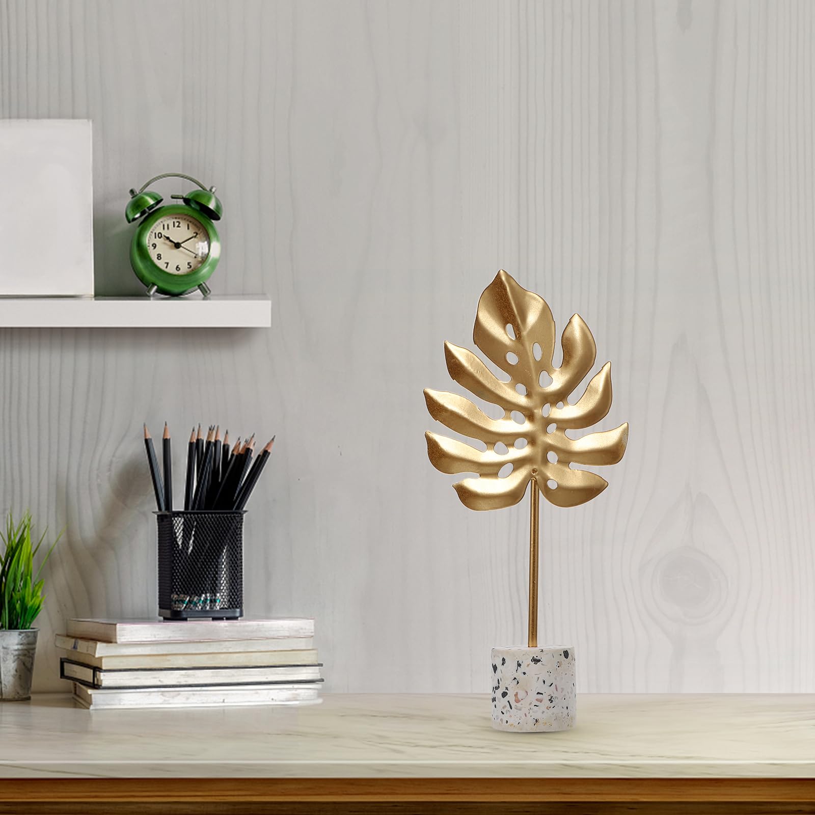 IMIKEYA 4pcs Gold Leaf Sculpture Statue Set with Metal Base - Elegant Home & Office Desktop Decor - Perfect for Living Room, Bookshelf, or Gift Giving