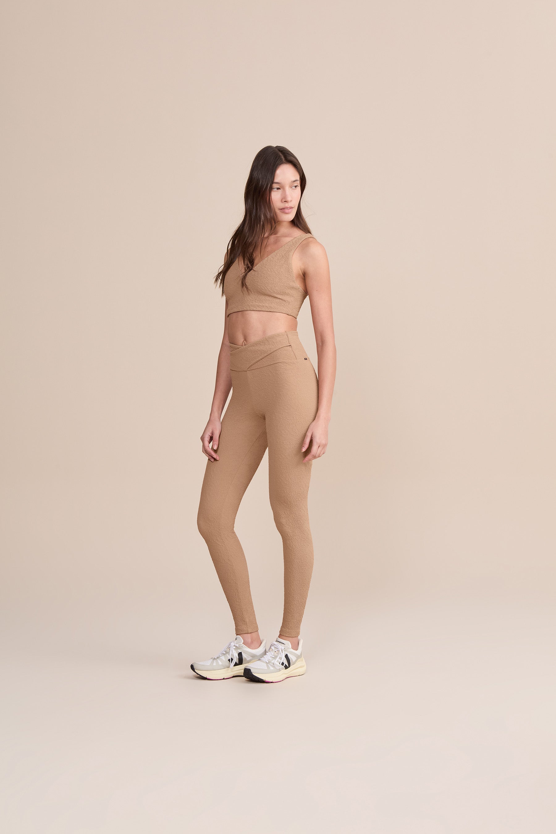 Jacquard Outline Long Leggings for Women - High Waist Yoga Pants with Floral Pattern - Comfortable Workout Leggings for Running, Gym & Lounge