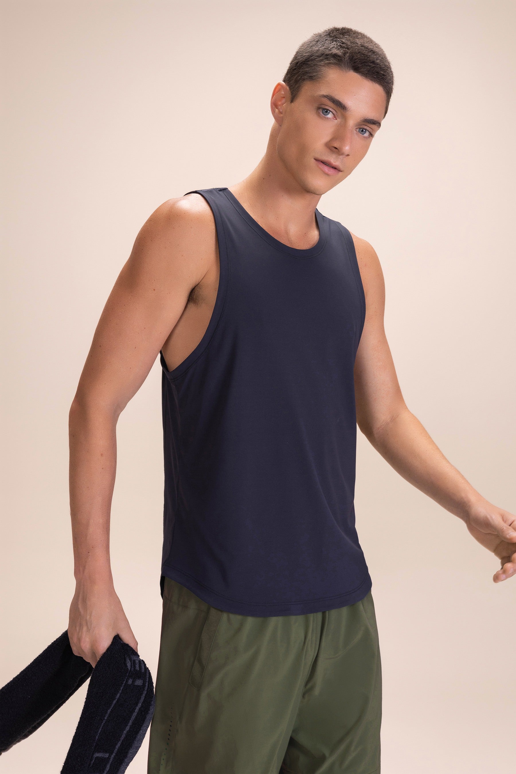 Comfy Pro Men's Tank Top - Breathable Quick-Dry Athletic Sleeveless Shirt for Gym, Running & Workout - Lightweight Moisture-Wicking Activewear for Summer Sports