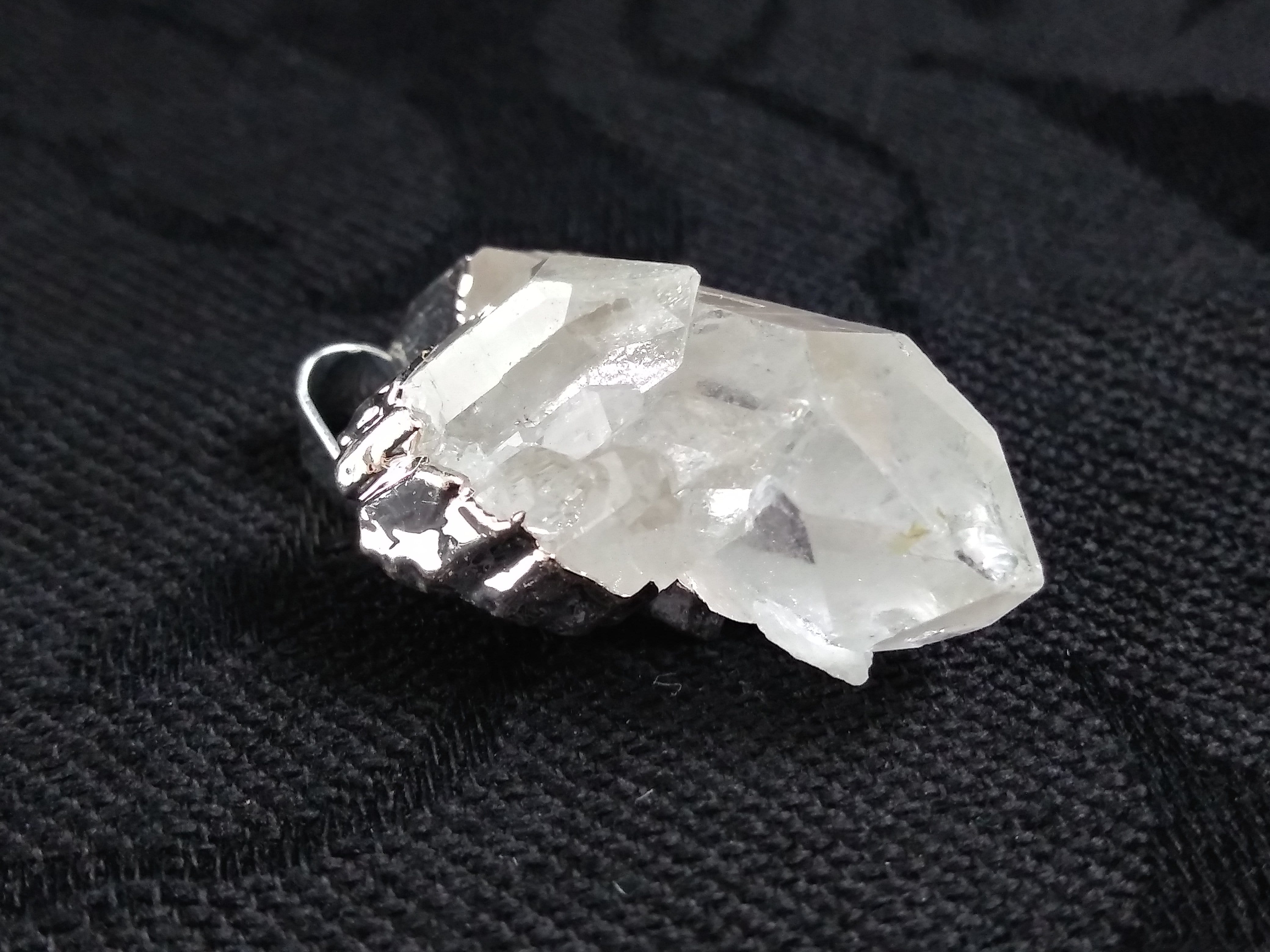 Natural Clear Quartz Point Pendant Necklace with Sterling Silver Foil - Perfect for Healing, Meditation & Spiritual Jewelry Gifts