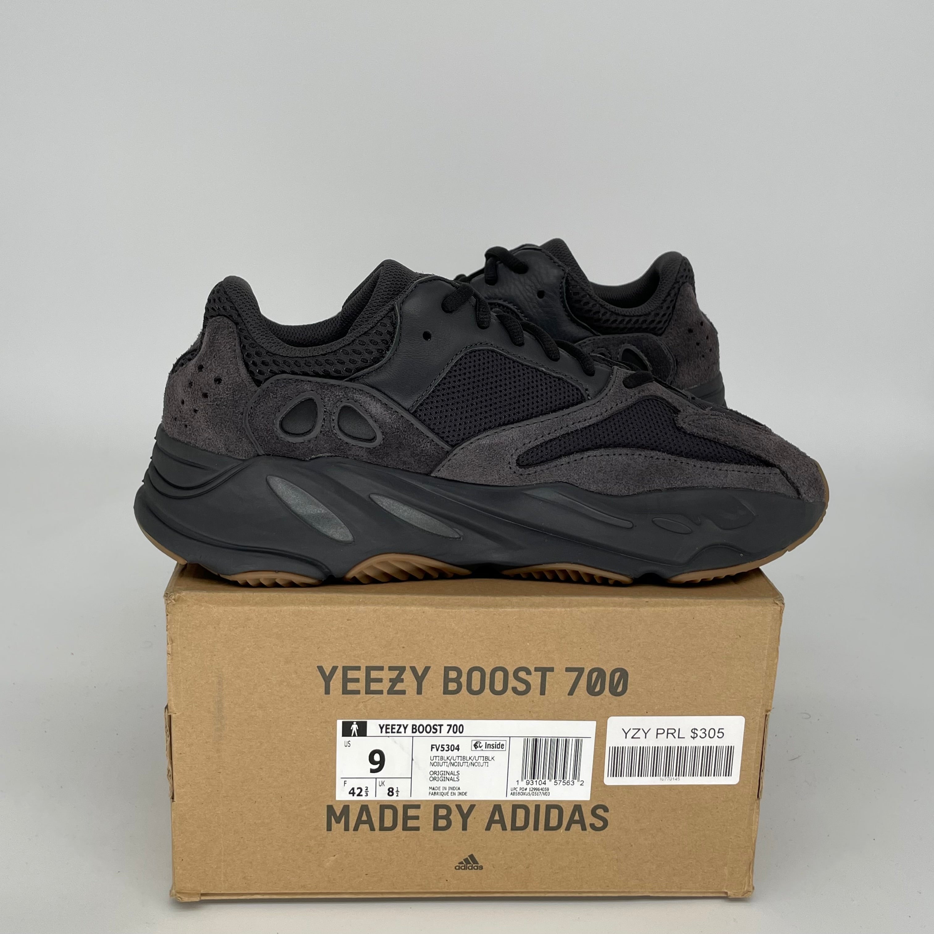 Adidas Yeezy 700 Utility Black Men's Sneakers - Size 9 FV5304 | Comfortable Running Shoes for Casual Wear & Street Style Fashion