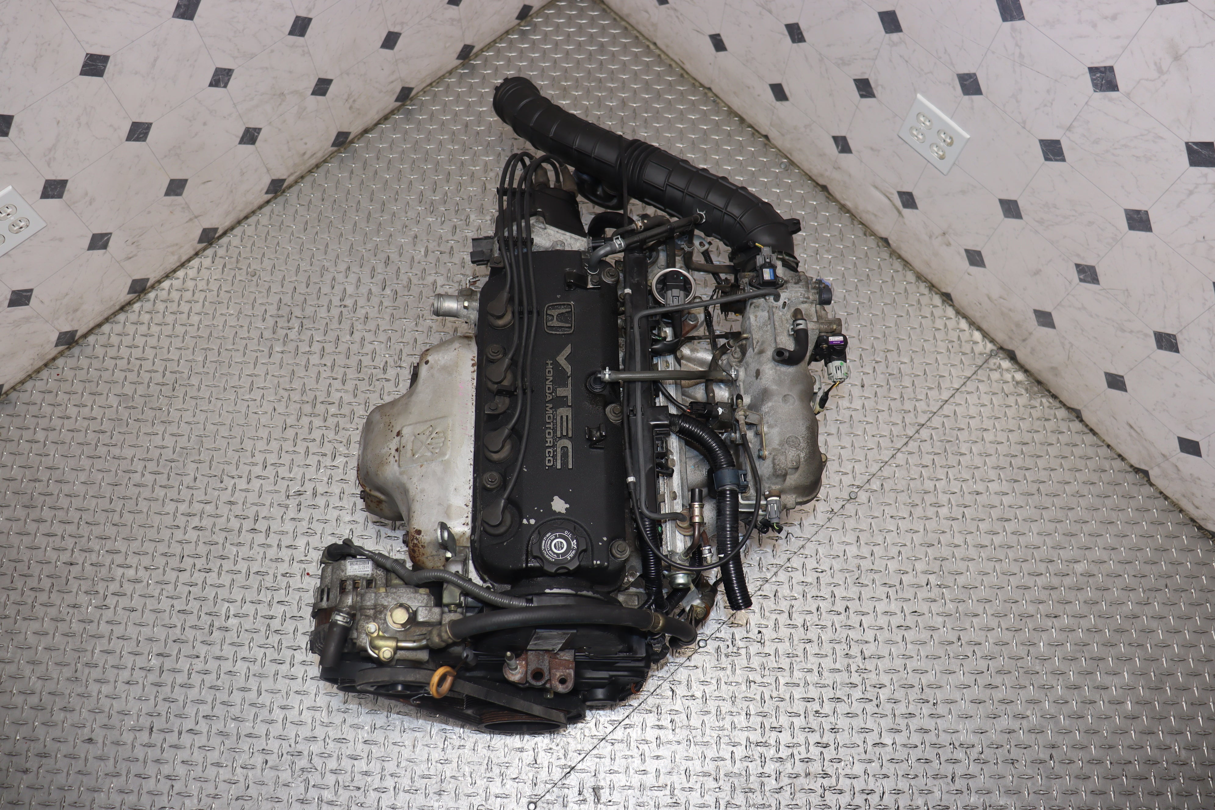 JDM F23A VTEC Engine 2.3L SOHC for 1998-2002 Honda Accord - Replacement Engine for Performance Upgrade & Smooth Driving