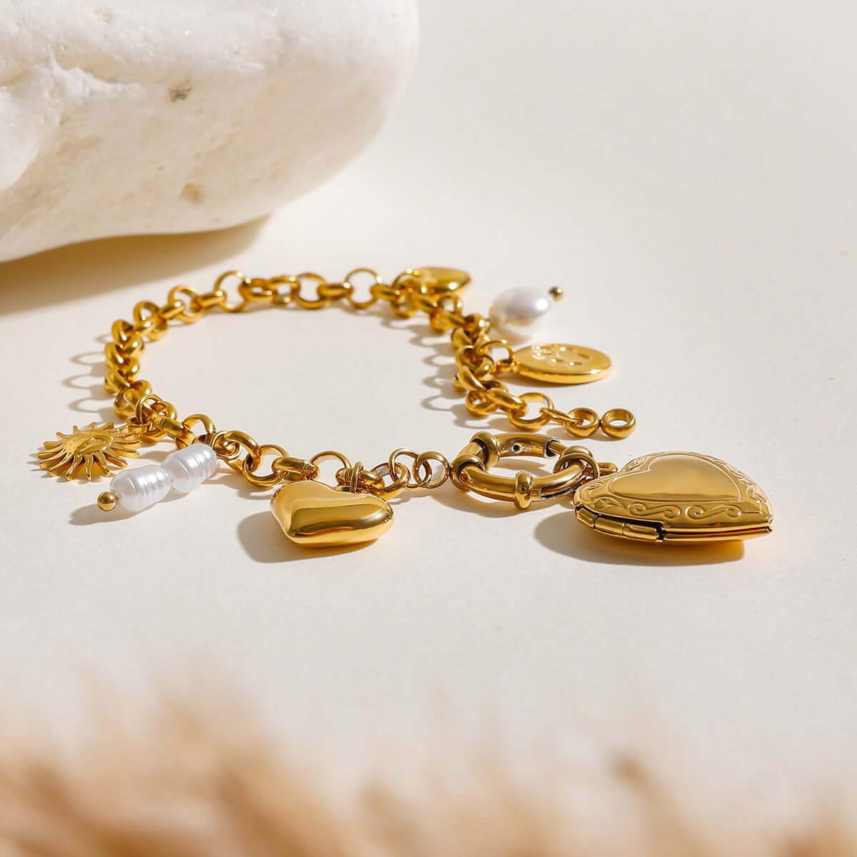 Bow Heart Locket Bracelet with Charm - Elegant Jewelry Gift for Women | JDB9014 | Perfect for Valentine's Day, Anniversary & Romantic Occasions