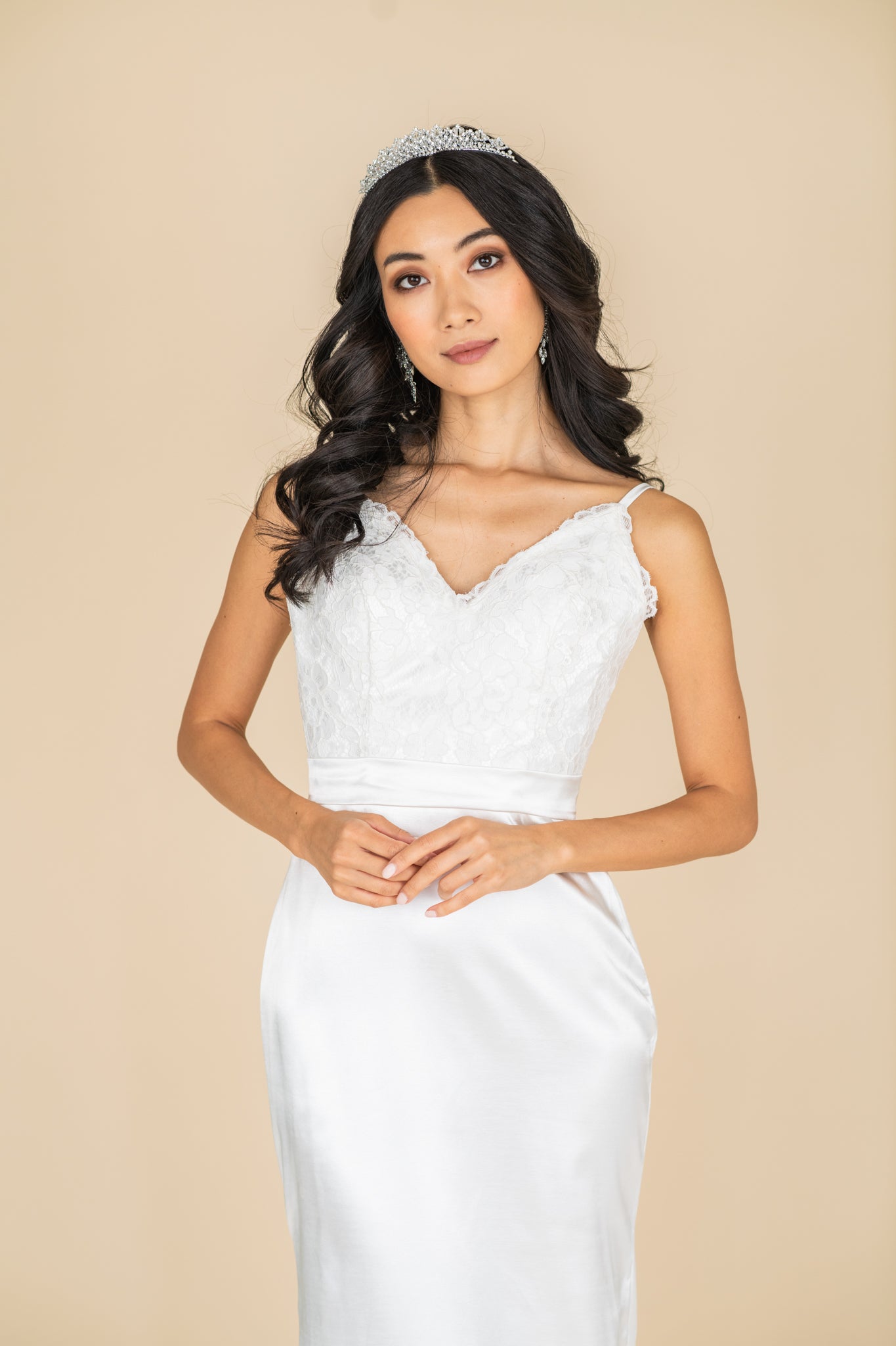 Elegant Silk Spaghetti Strap Gown - Women's Formal Evening Dress for Wedding, Prom & Special Occasions