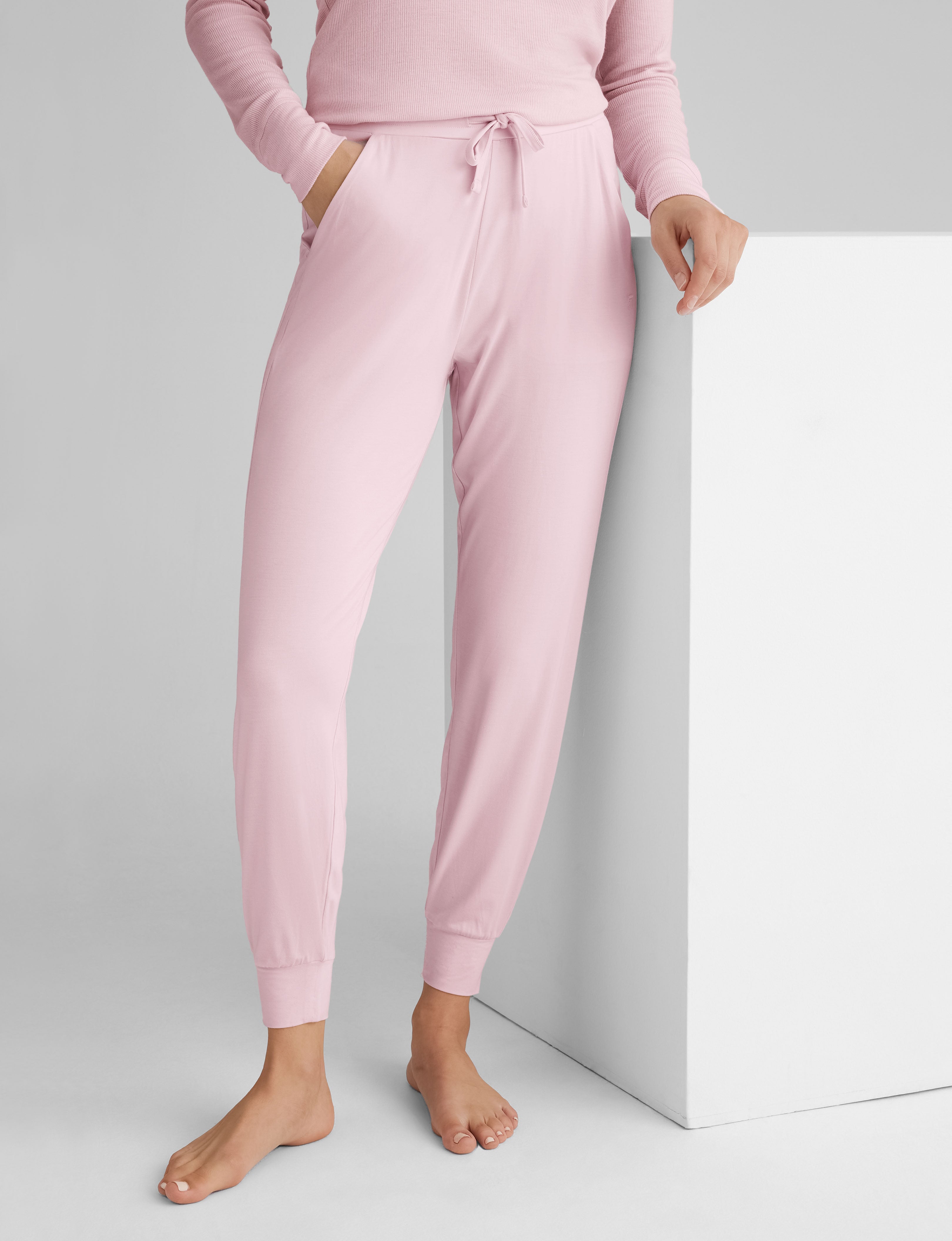 Women's Casual Henley & Jogger Lounge Set - Soft Cotton Comfort Outfit for Relaxing at Home, Yoga, or Running Errands