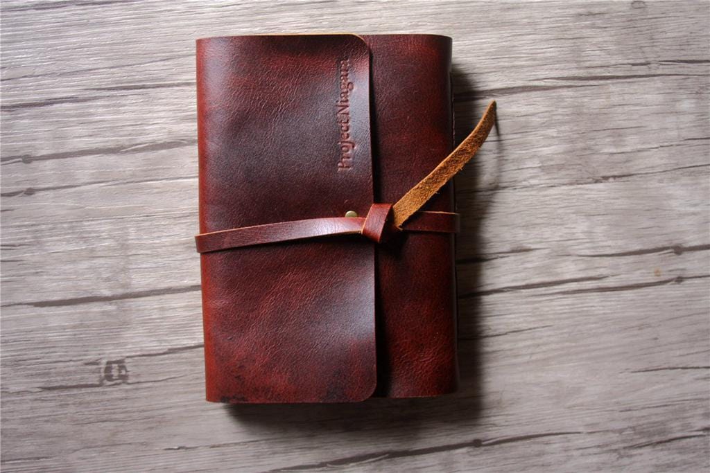 Personalized Leather Wedding Guest Book Sign Album - Elegant Keepsake for Wedding Ceremonies, Receptions & Anniversaries