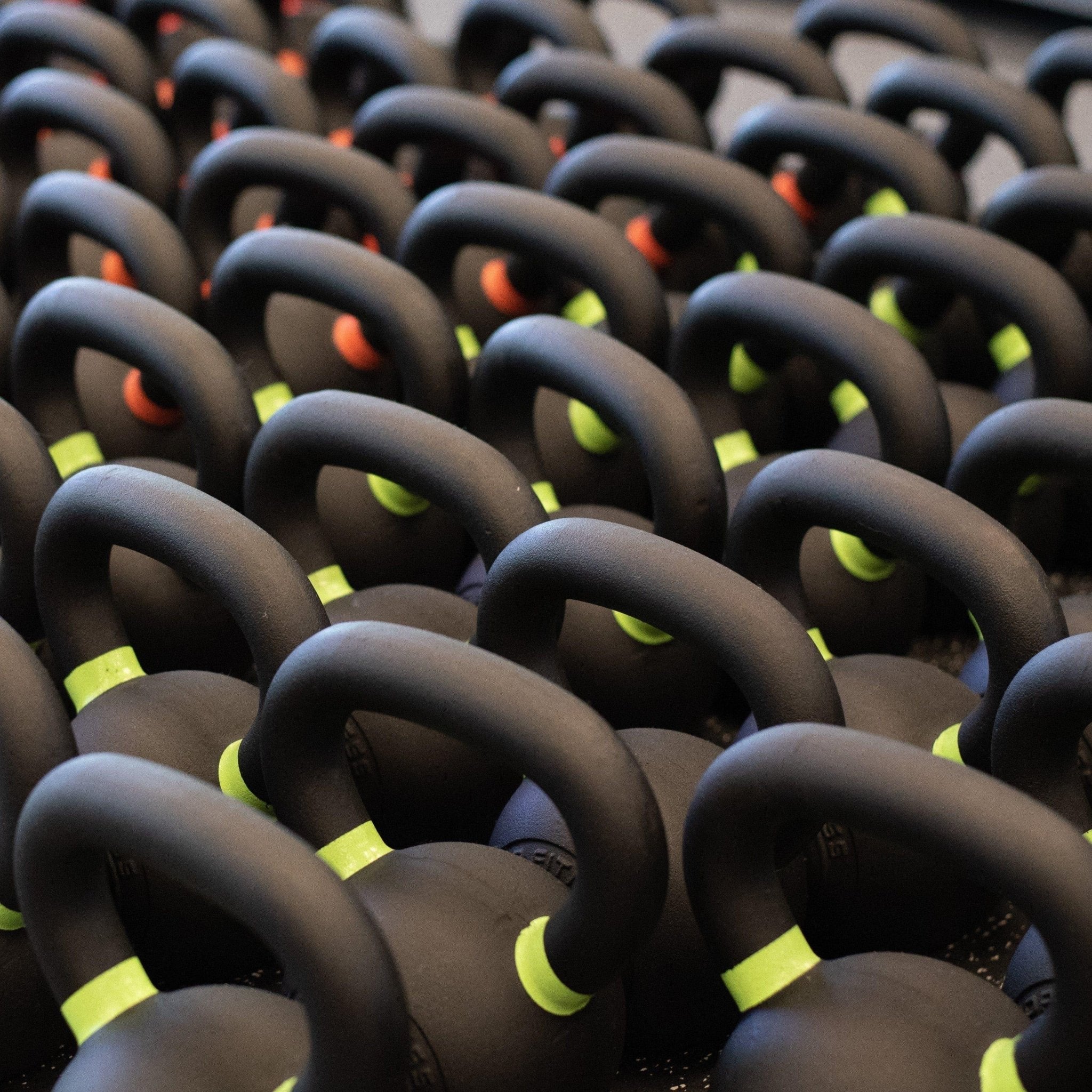 Premium Cast Iron Kettlebell Set - Color Coded Weights for Home Gym & CrossFit Training (5-50lbs) - Perfect for Strength Training, HIIT Workouts & Functional Fitness