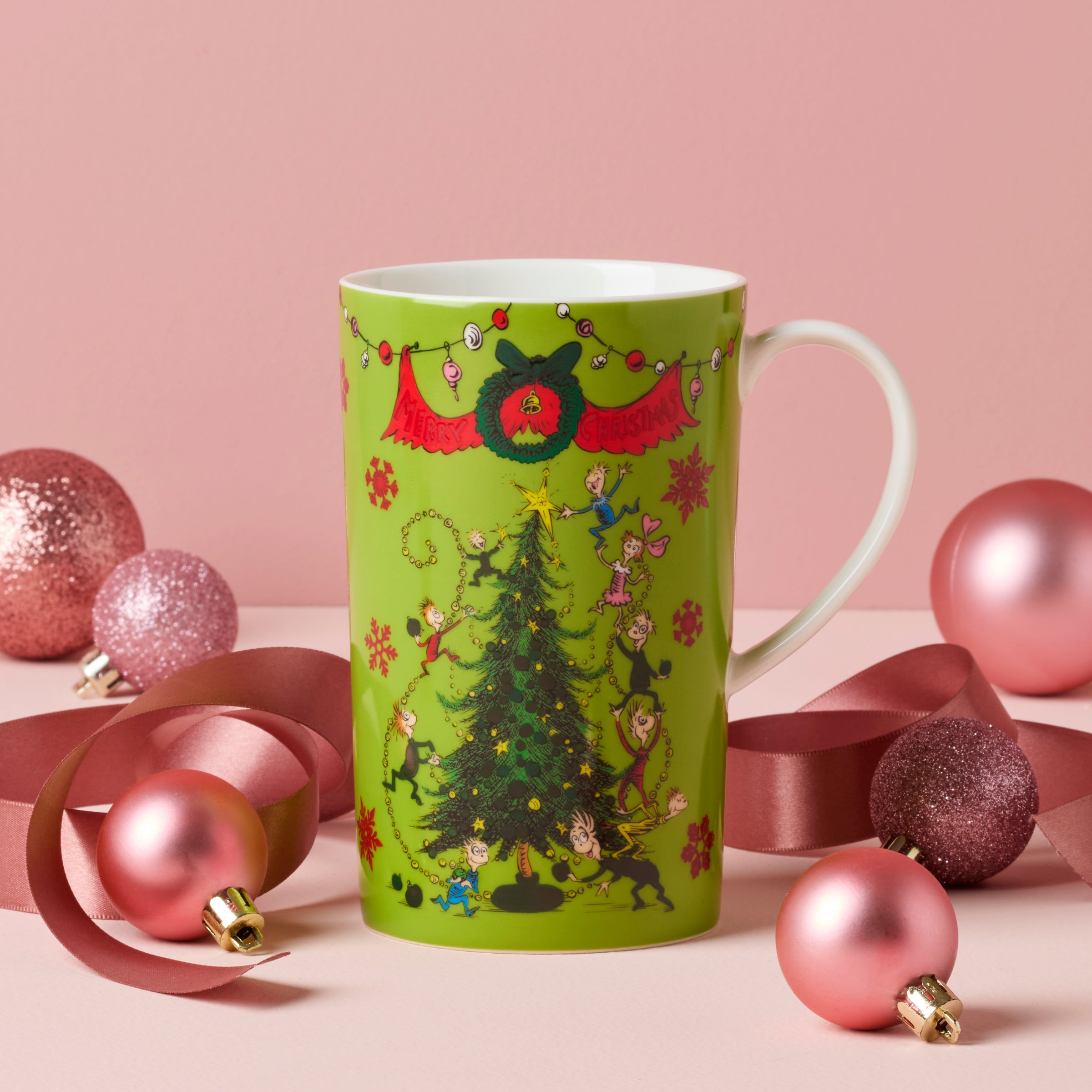 Merry Grinchmas Magic Heat Changing Mug - Christmas Themed Color Changing Coffee Cup - Perfect for Holiday Gifts & Cozy Winter Mornings
