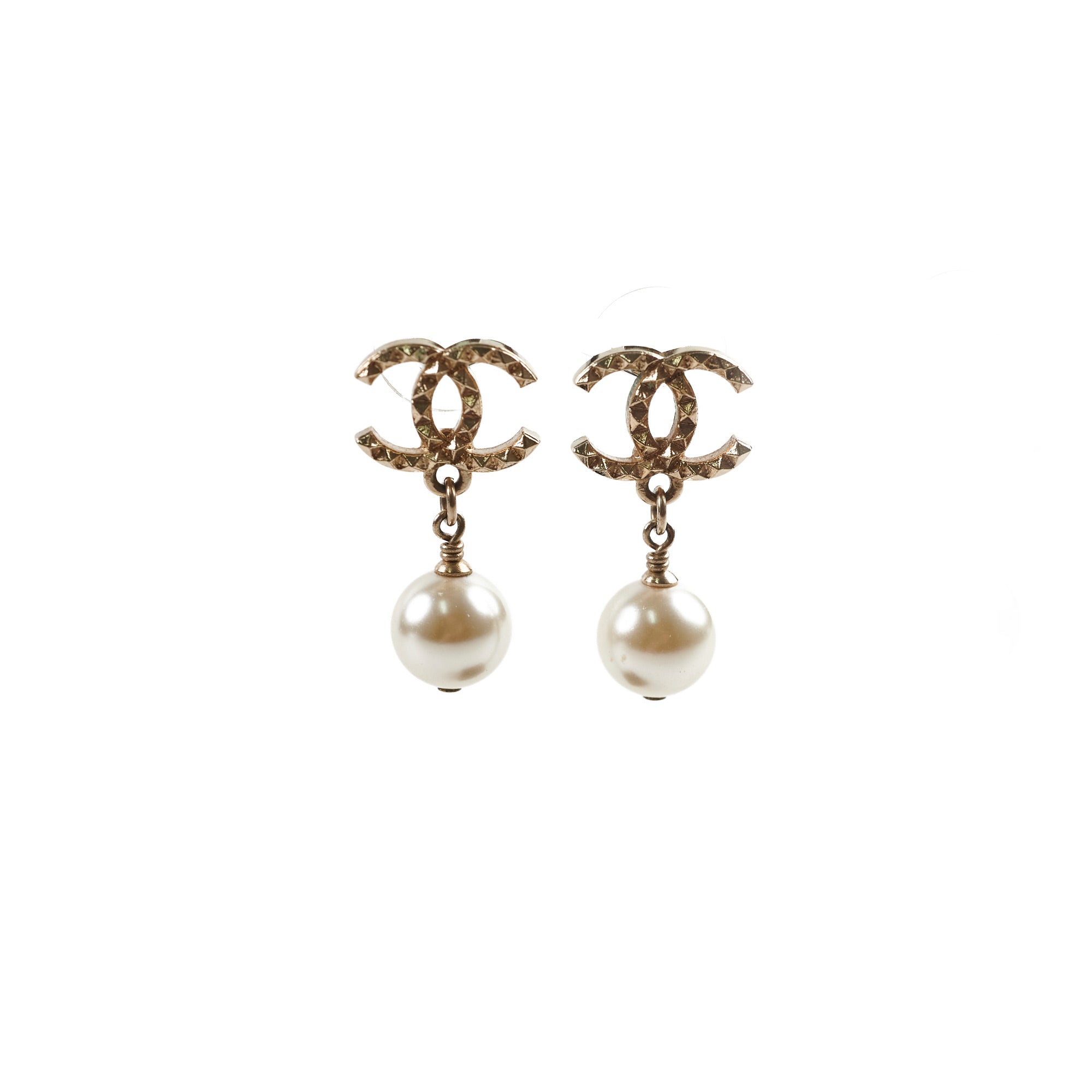 Chanel CC Pearl Drop Earrings for Women - Luxury Designer Jewelry Gift for Birthday, Anniversary & Special Occasions | Elegant Pearl Dangle Earrings for Party, Wedding & Evening Events