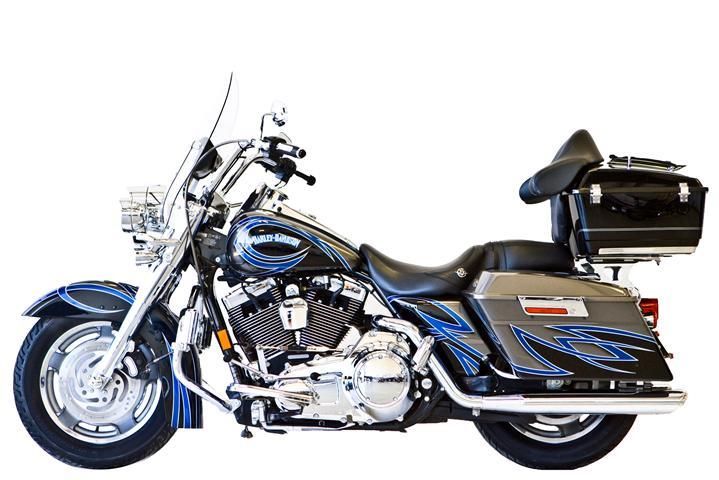 Road King Motorcycle Cover - Waterproof Storage Cocoon with Tour Pak Protection for Harley Davidson - Ideal for Outdoor Parking & Long-Term Storage