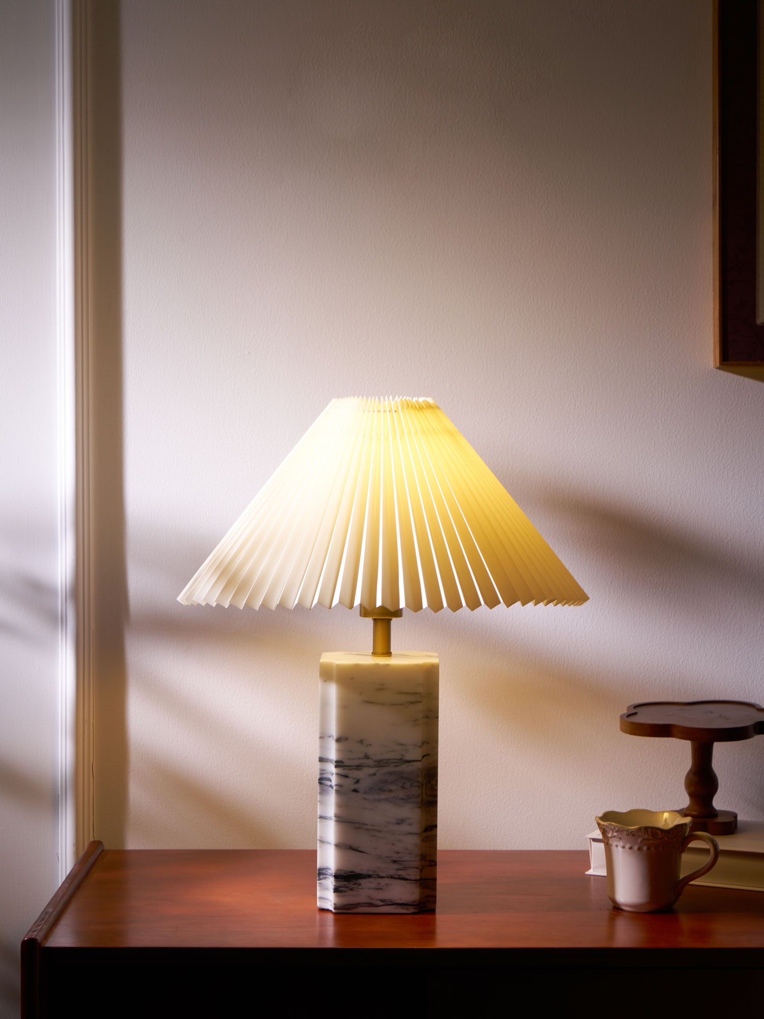 Bianca Marble Table Lamp - Elegant Home Decor Lighting for Bedroom, Living Room & Office - Perfect for Nightstands, Desks and Side Tables