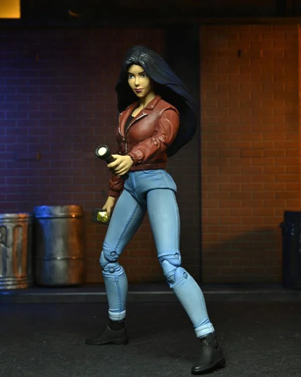 Disney Gargoyles Ultimate Elisa Maza Action Figure - Collectible Toy for Fans, Perfect for Display & Play | Gifts for Disney Collectors & Gargoyles Lovers