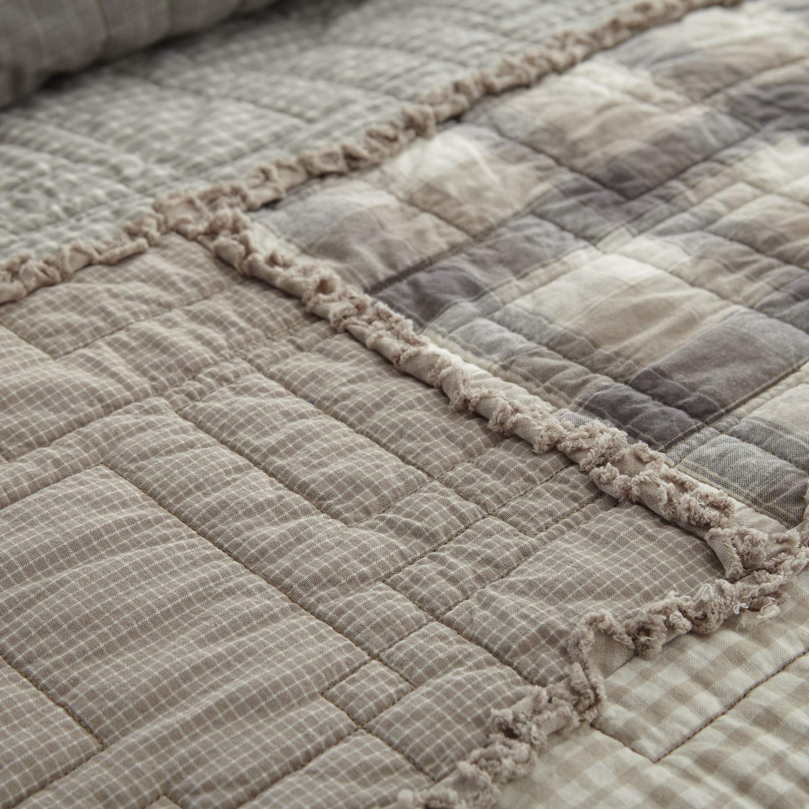 Donna Sharp Full/Queen 3-Piece Cotton Quilt Bedding Set - Smoky Cobblestone Contemporary Design with Matching Pillow Shams - Machine Washable for Full & Queen Size Beds - Perfect for Modern Bedrooms, Guest Rooms & Cozy Home Decor