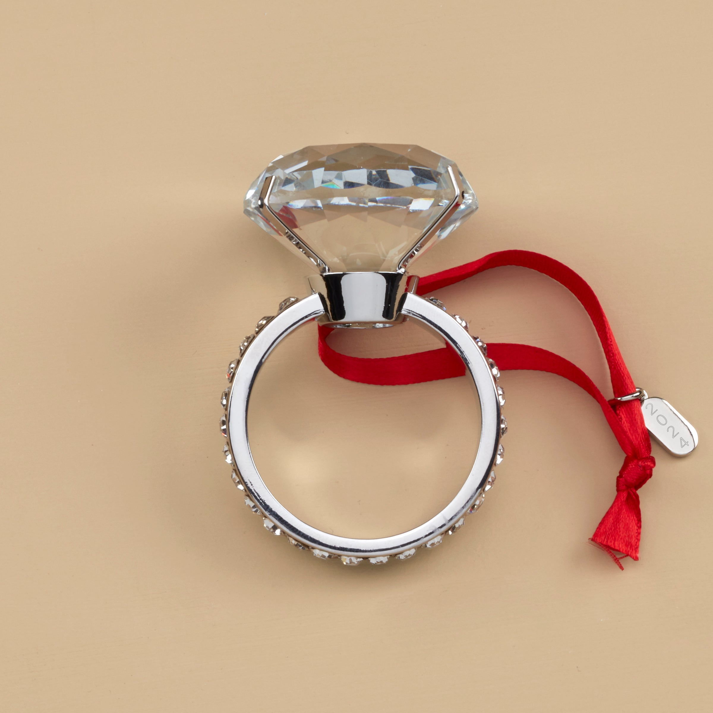2024 Elegant Engagement Ring Ornament - Romantic Proposal Gift for Her - Perfect for Christmas, Wedding, Anniversary & Valentine's Day Decorations