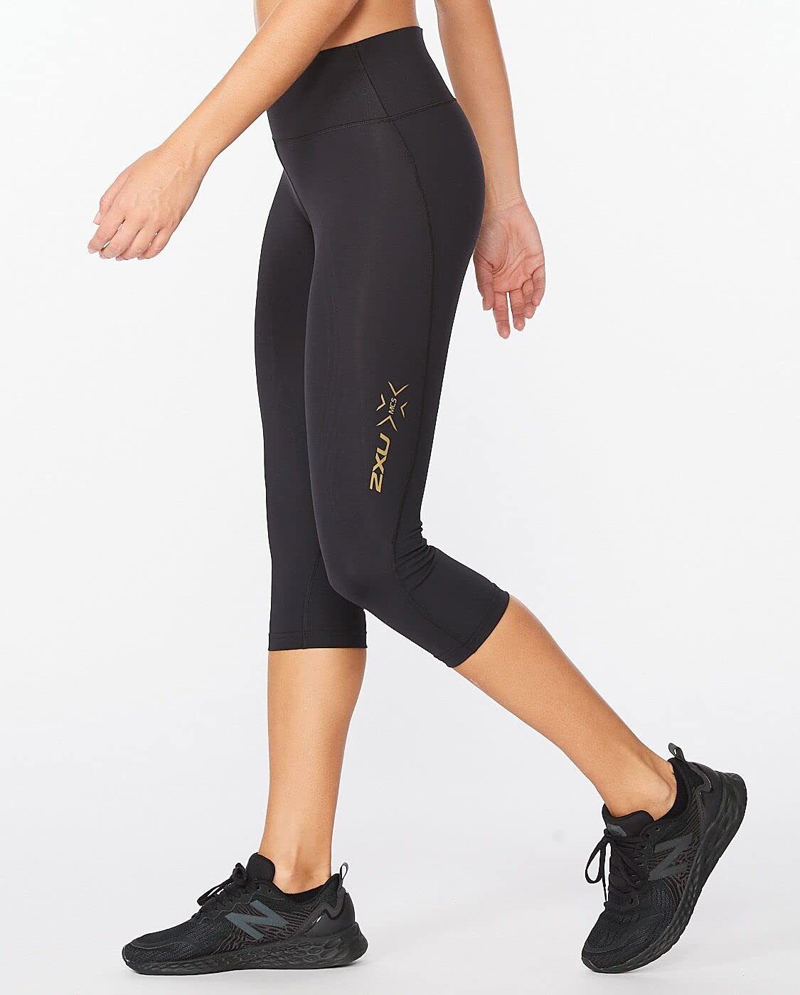 2XU Force Mid-Rise Compression 3/4 Tights for Women & Men - High Performance Workout Running Yoga Leggings - Moisture Wicking & Muscle Support for Athletes & Fitness Enthusiasts