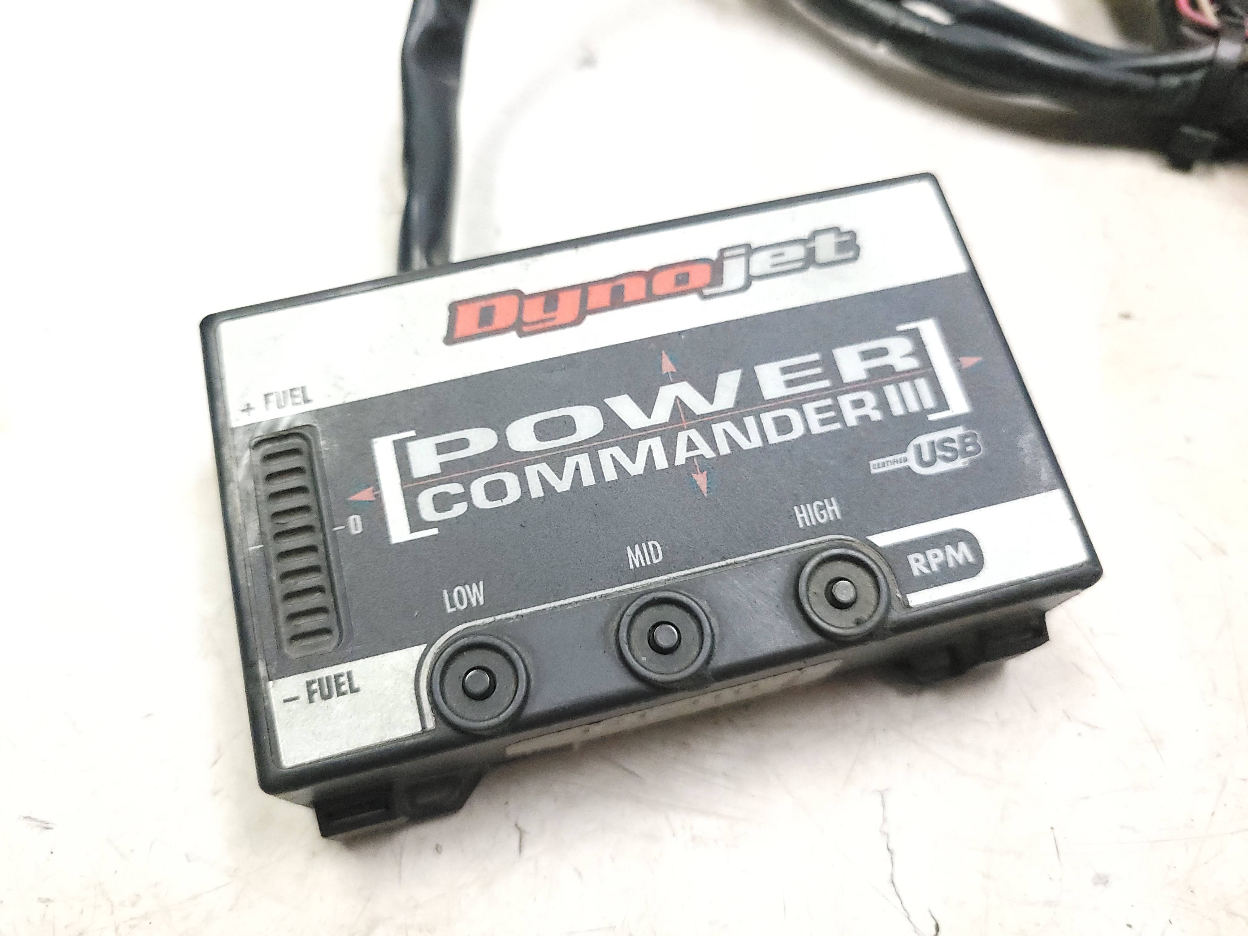 04-05 Honda CBR1000RR Dynojet Power Commander III Fuel Injection Tuner - Performance Upgrade for Racing & Street Riding