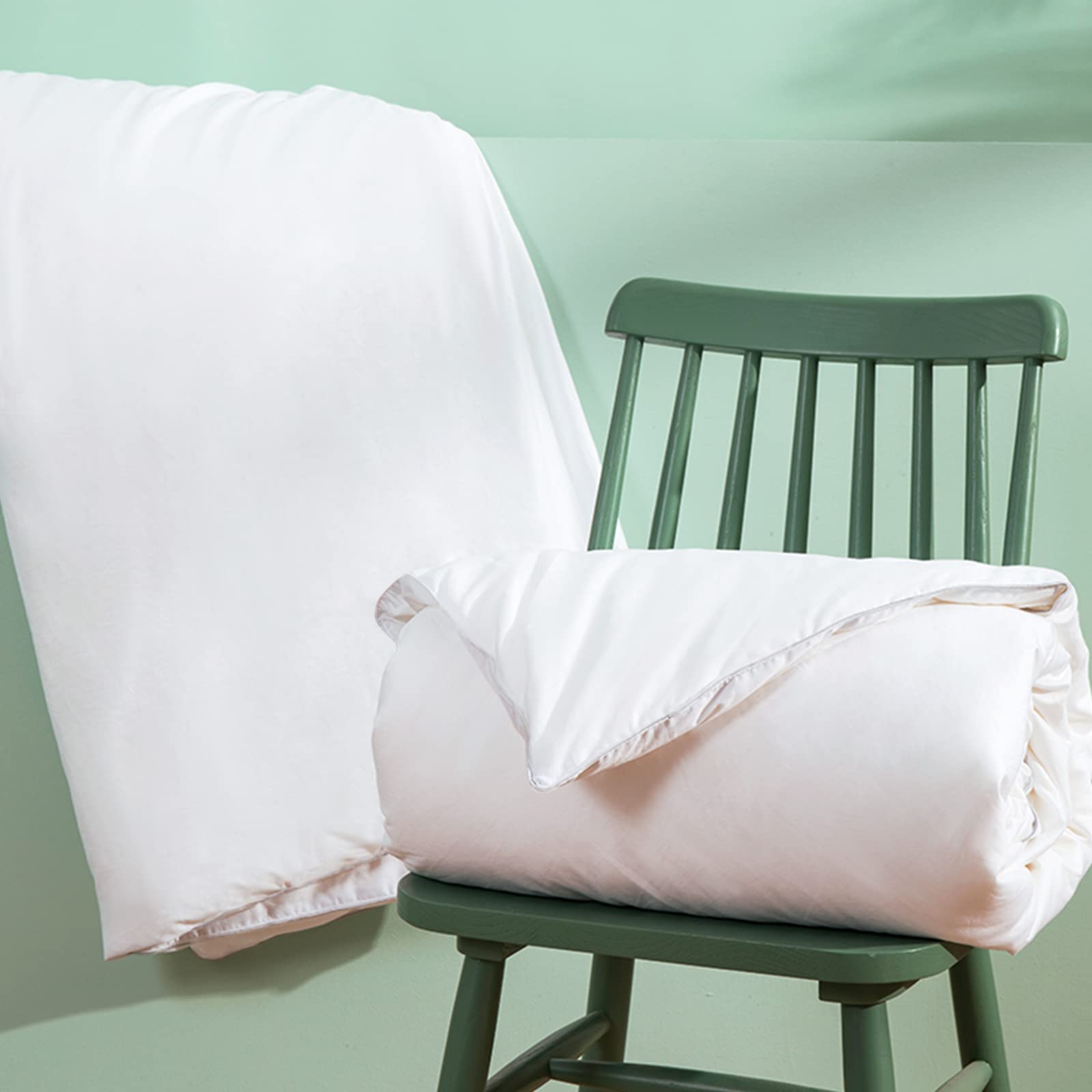 THXSILK 100% Mulberry Silk Comforter for Summer - King Size White, Ultra Soft & Lightweight Silk Filled Duvet with Cotton Shell - Perfect for Hot Sleepers & Luxury Bedding