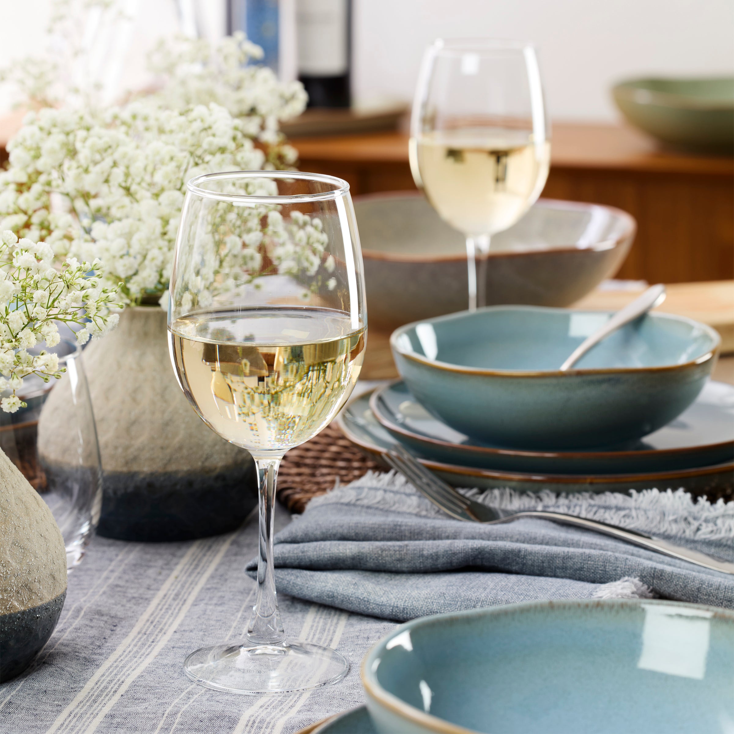 Premium Organic Shades Blue 12-Piece Dinnerware Set - Eco-Friendly Porcelain Plates & Bowls for Everyday Dining & Entertaining