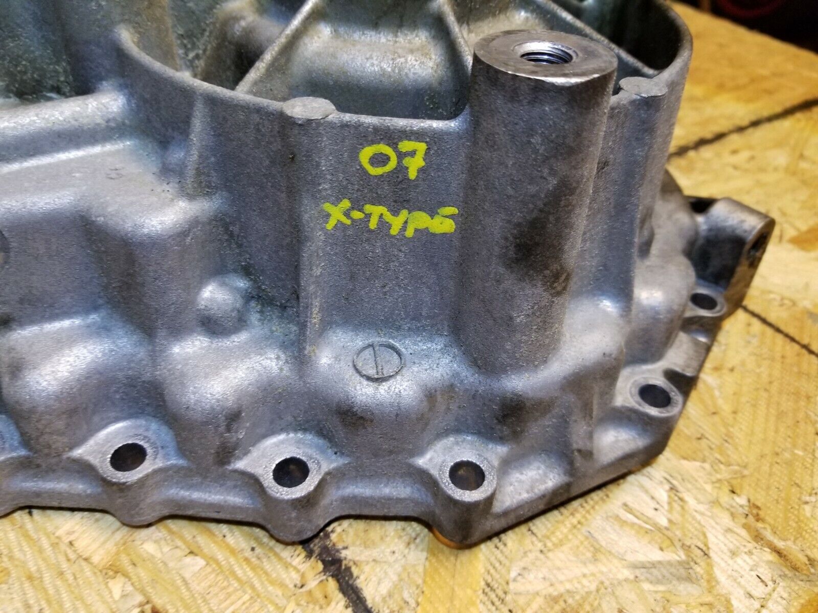 2005-2008 Jaguar X-Type 3.0L AWD Automatic Transmission Case OEM Replacement Part - 86K Miles - Perfect for Transmission Repair & Restoration Projects