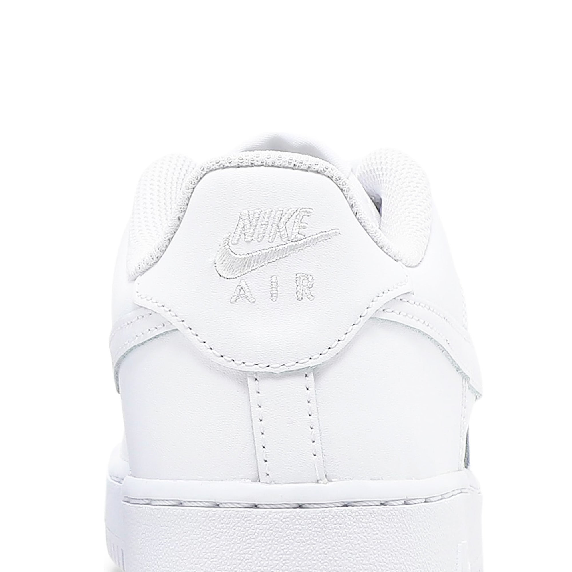 Nike Air Force 1 Low '07 Triple White GS Sneakers - Classic White Basketball Shoes for Women & Girls - Perfect for Casual Wear, Street Style & Everyday Fashion
