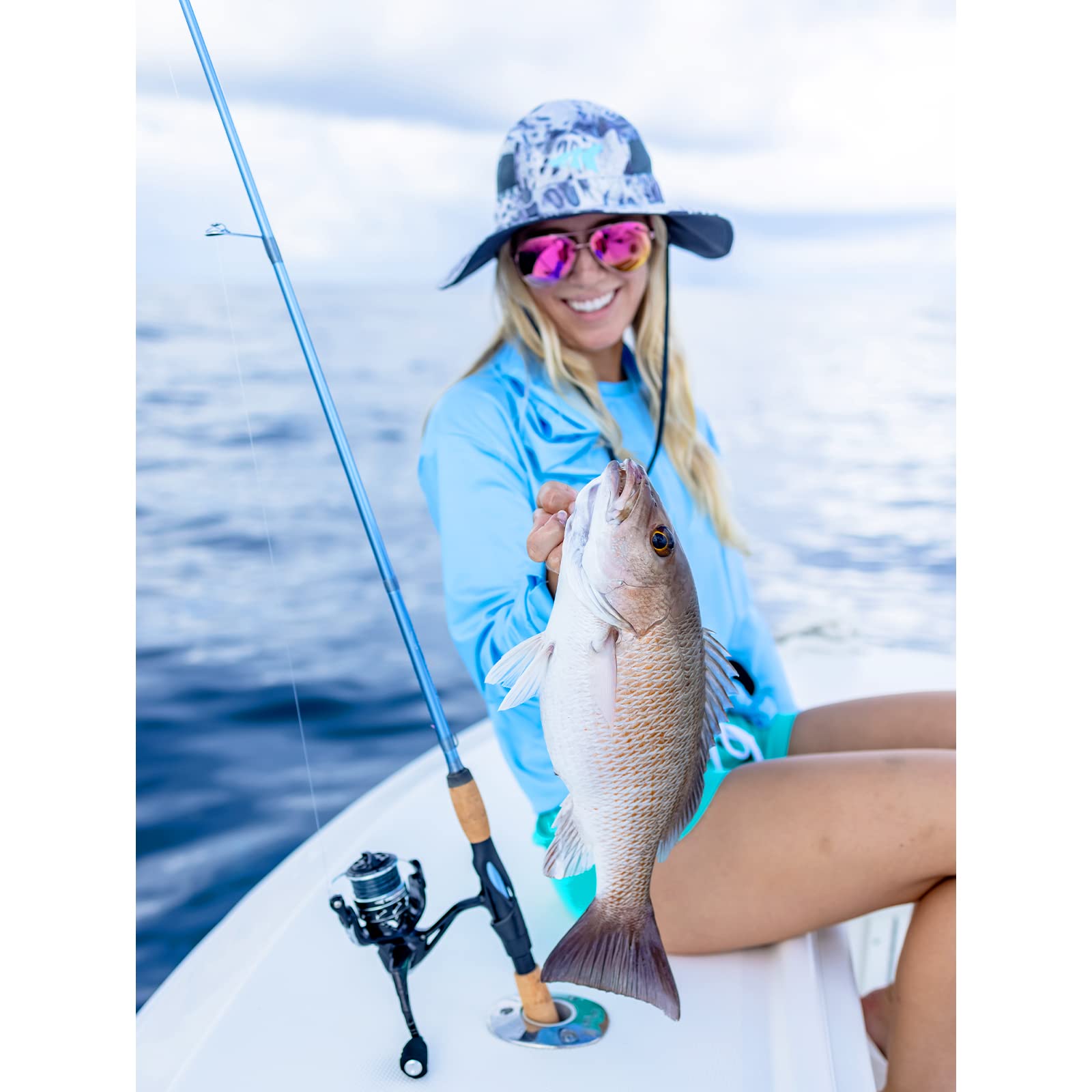 KastKing Estuary Inshore Saltwater Fishing Rods - Spinning & Casting Rods with American Tackle Microwave Air Guides, IM7 Toray Carbon Blanks, Nano Resin Tech, AAA Cork Handles - Perfect for Surf Fishing, Pier Fishing & Boat Fishing