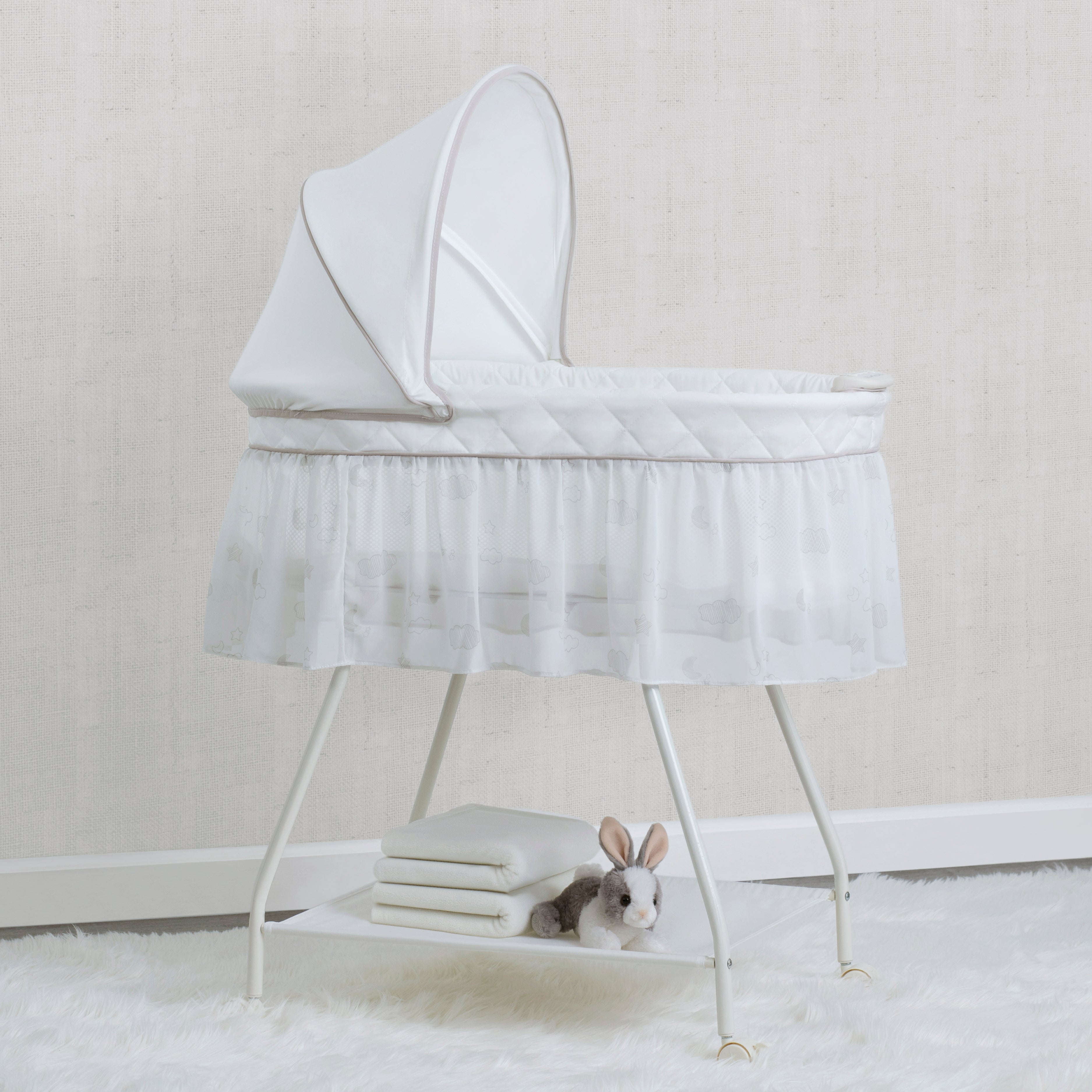 Classic Breeze Bassinet - Portable Baby Crib for Newborns & Infants | Lightweight & Breathable Mesh Design | Perfect for Nursery, Travel & Bedside Sleeping