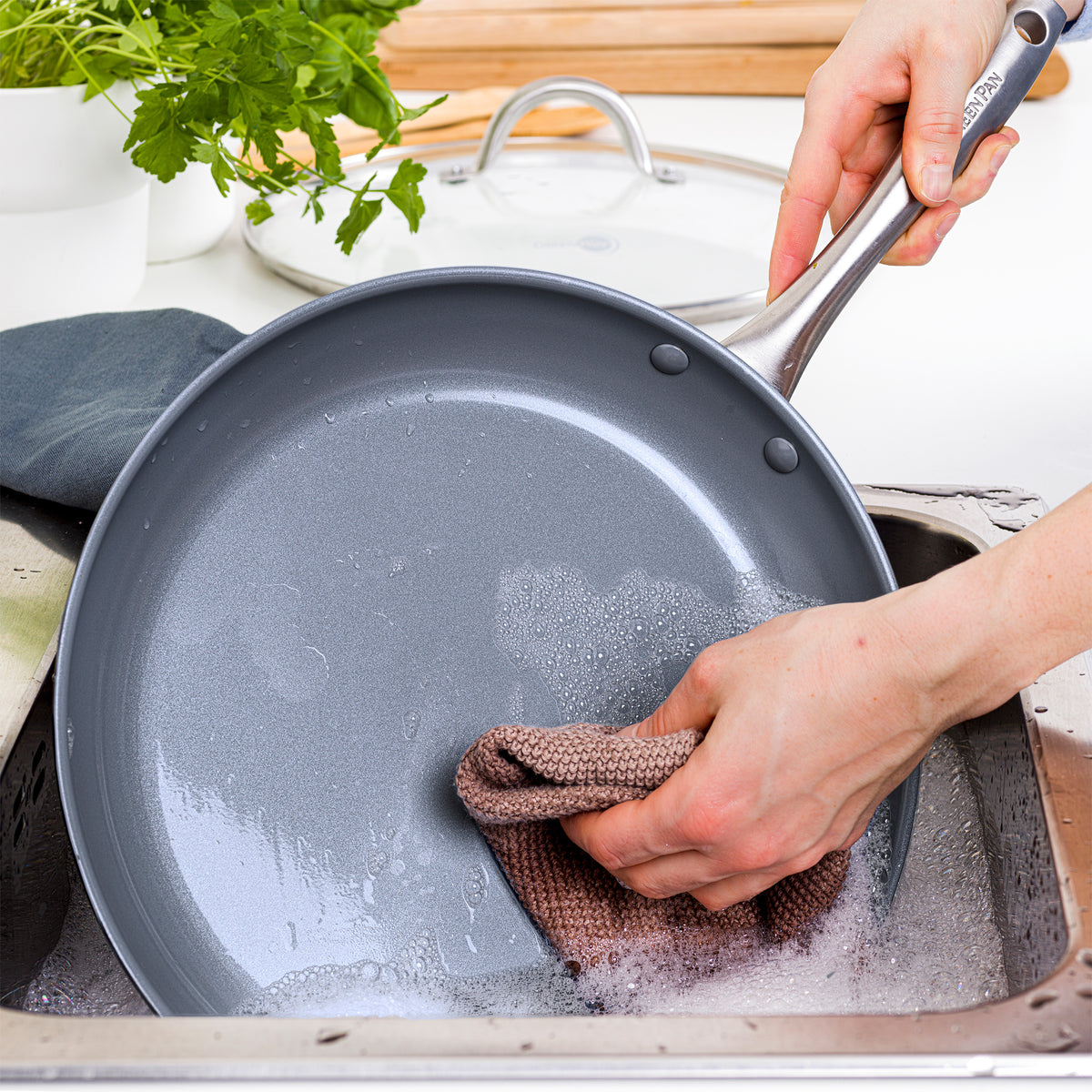 Lima 10-Inch Ceramic Nonstick Fry Pan with Bamboo Spatula - Healthy Cooking Skillet for Eggs, Pancakes & Stir Fry - Perfect for Home Kitchen & Restaurant Use